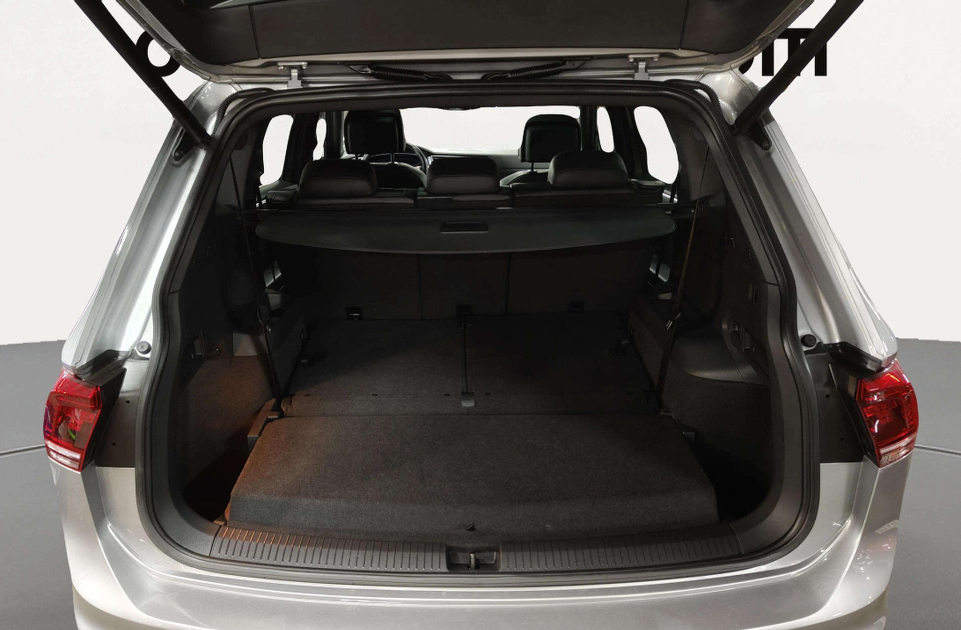 Volkswagen Tiguan Allspace Sport 2.0 TDI Pack R-line - foto 23