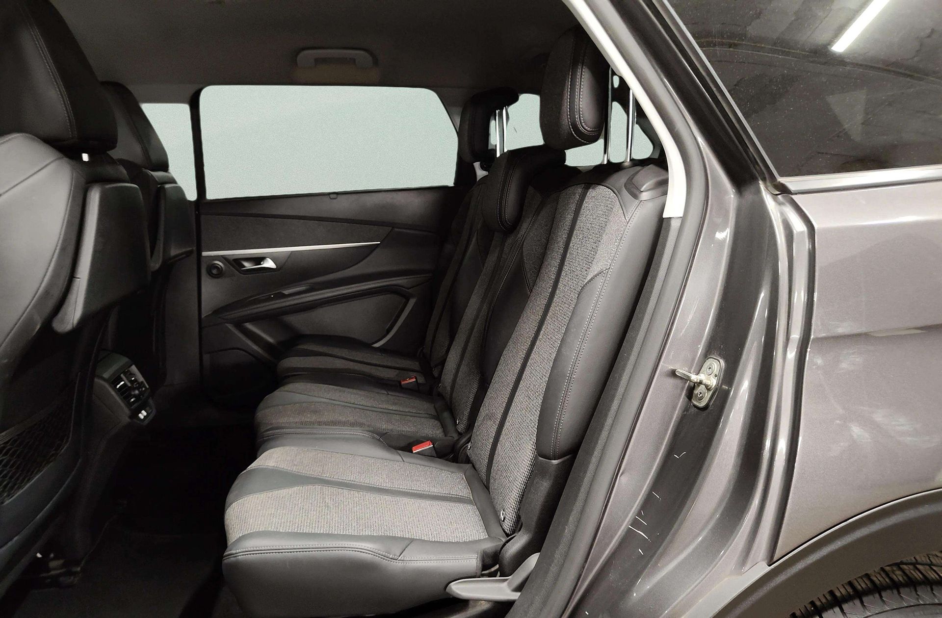 Peugeot 5008 PureTech 130 Allure 7 plazas - foto 13