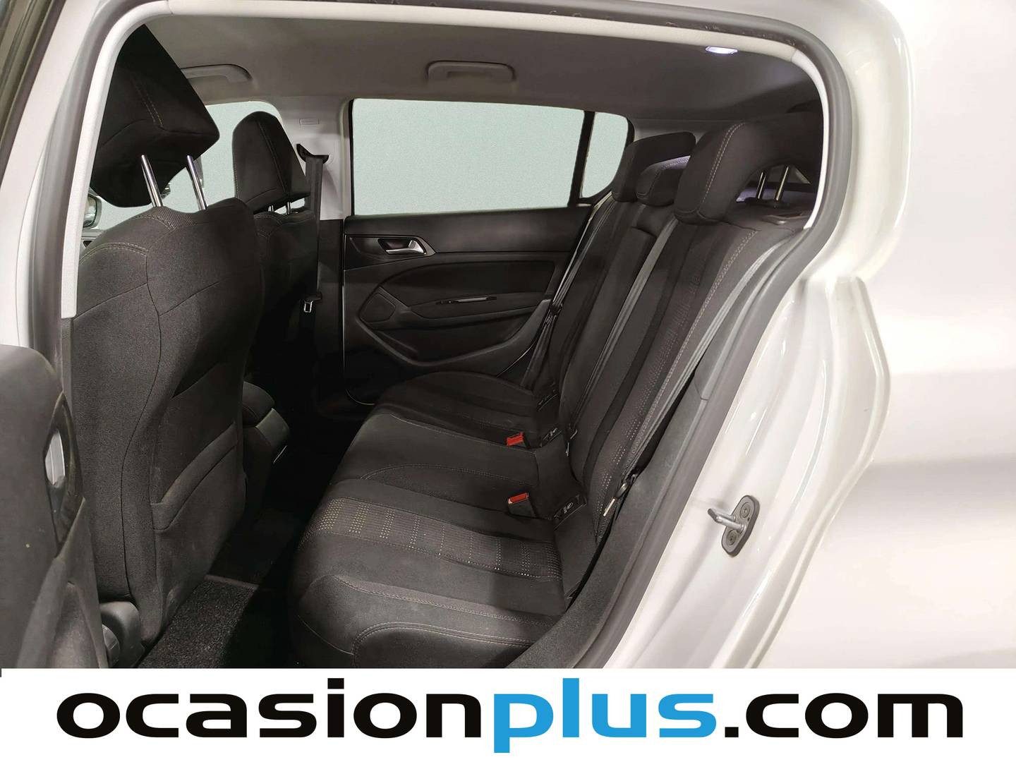 Foto asientos traseros Peugeot 308 Peugeot 308 PureTech 130 S&S Allure (130 CV)