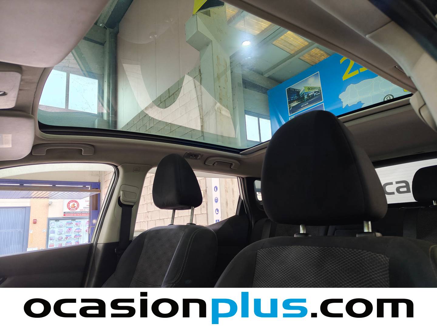 Extras y acabados del Nissan QASHQAI Nissan Qashqai 1.2 DIG-T N-Connecta 4x2 XTronic (115 CV)