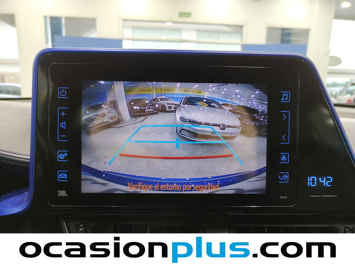 Foto Toyota C-HR Toyota C-HR 1.8 125H Dynamic Plus 90 kW (122 CV)