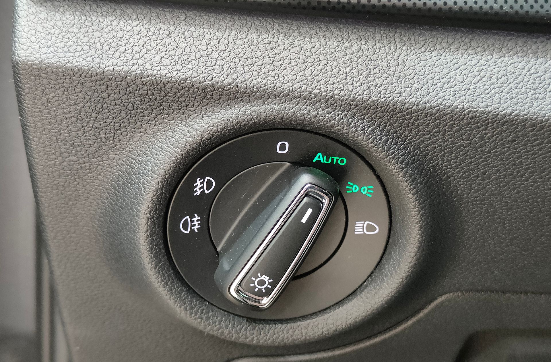 Škoda Scala 1.5 TSI Sport Plus DSG - foto 10