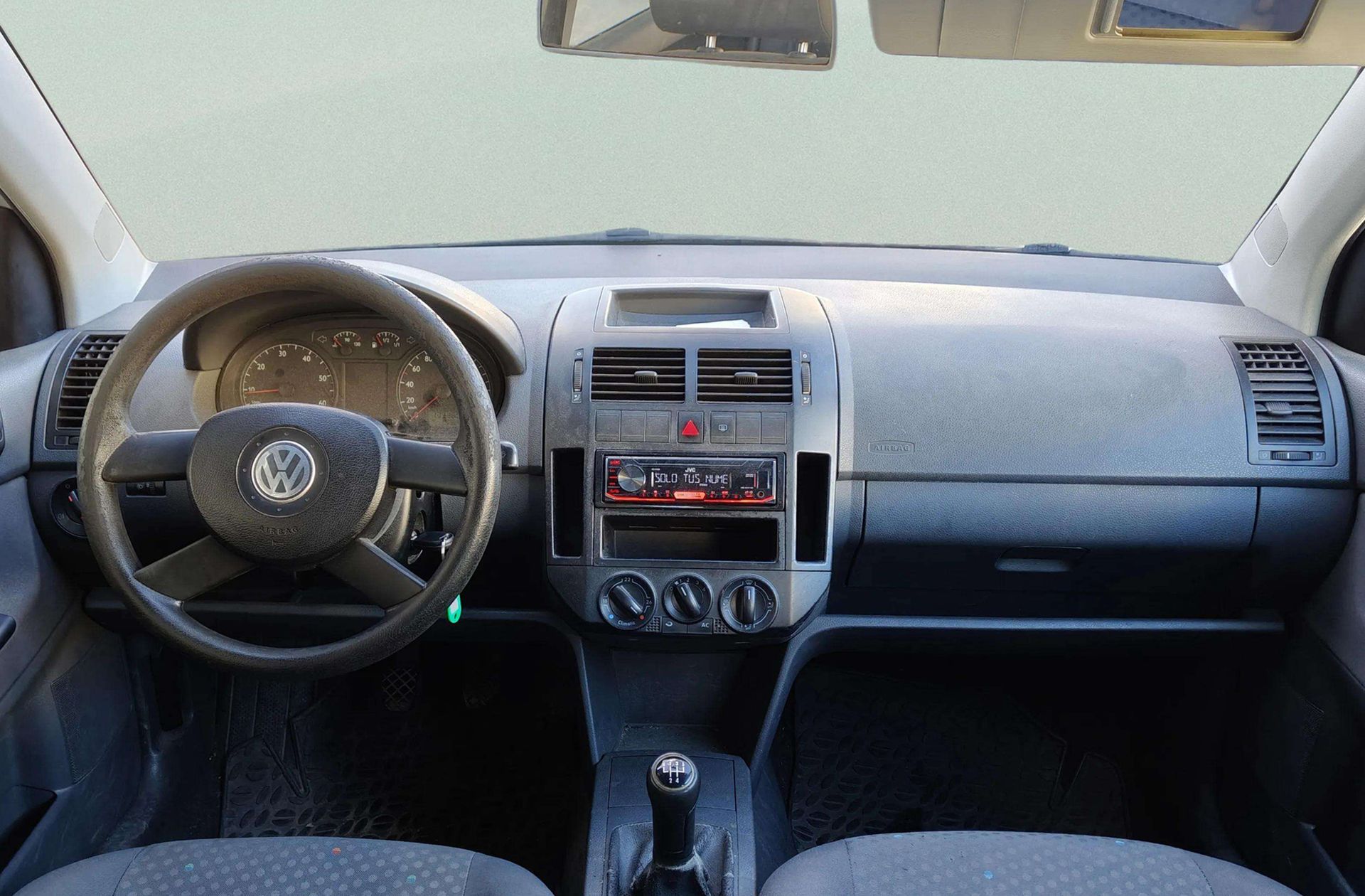 Volkswagen Polo Conceptline 1.2 - foto 6