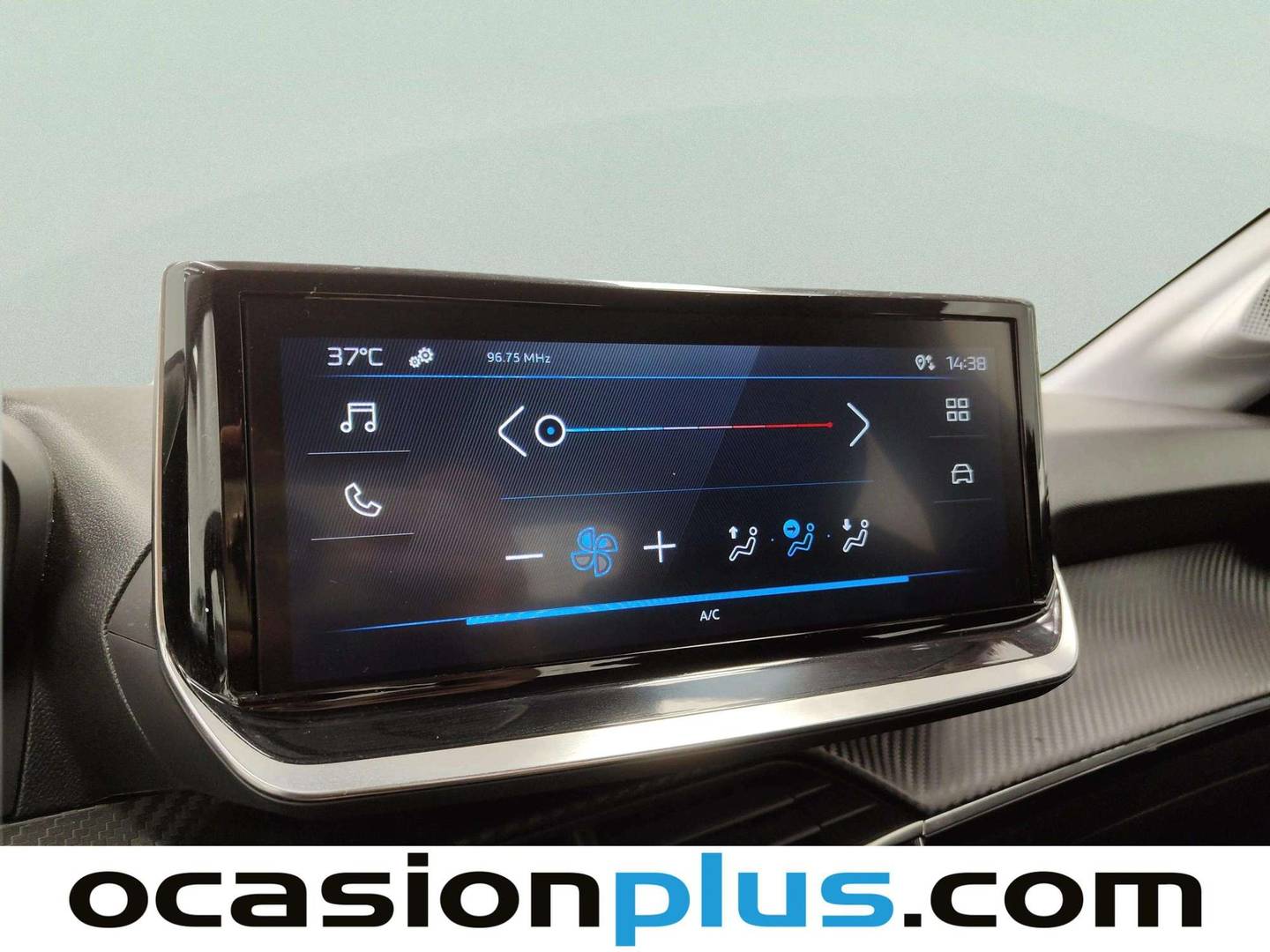 Equipamiento del Peugeot 208 Peugeot 208 Style Hybrid 110 eDCS6 (110 CV)