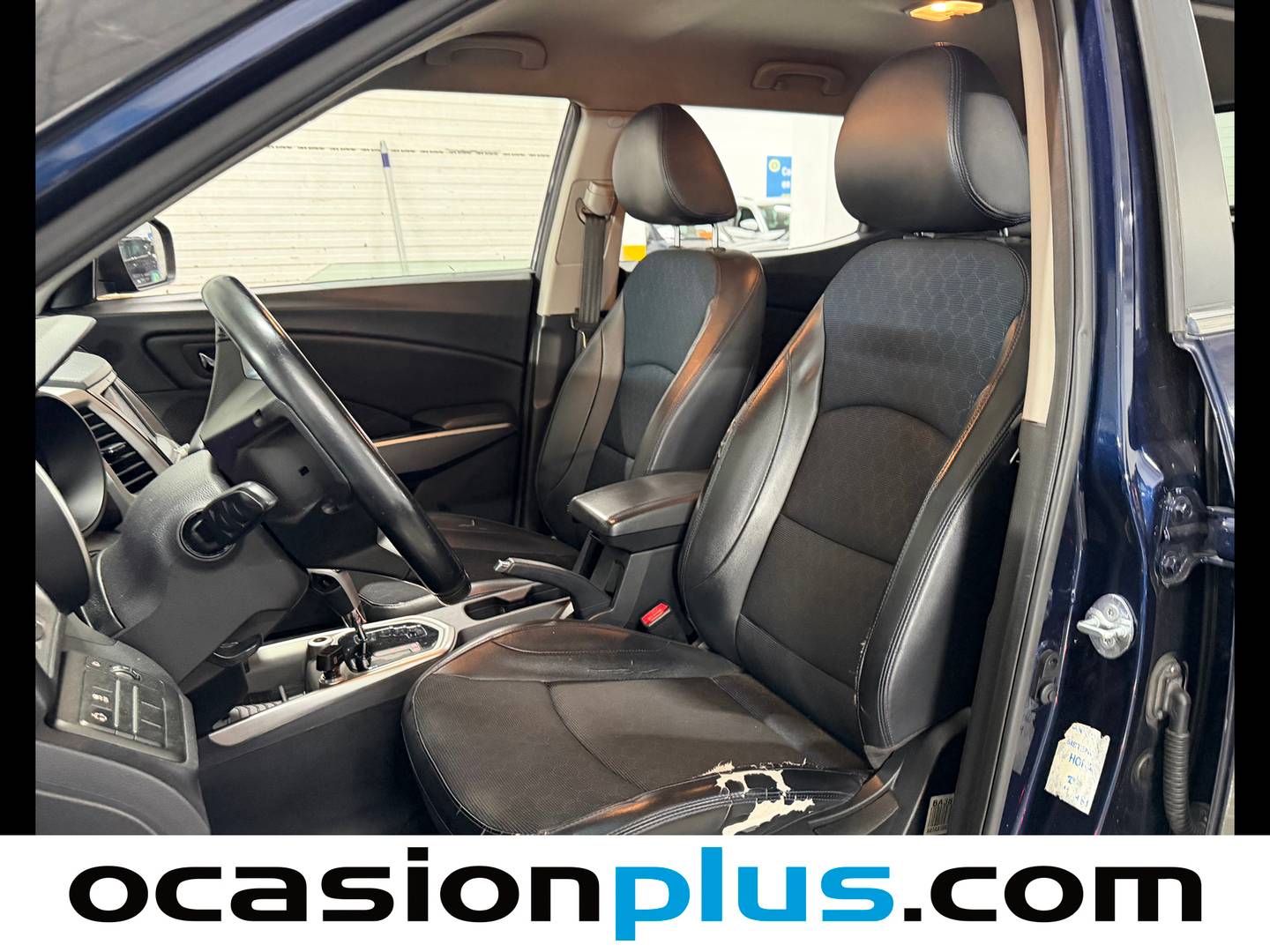 Foto SsangYong Tivoli Ssangyong Tivoli 1.6 D16T Limited Auto 4x2 (115 CV)