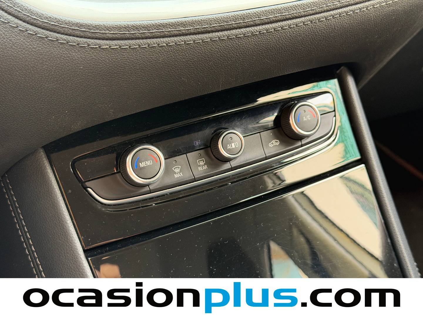 Paquetes del Opel Grandland X Opel Grandland X 1.2 Turbo 120 Aniversario (130 CV)