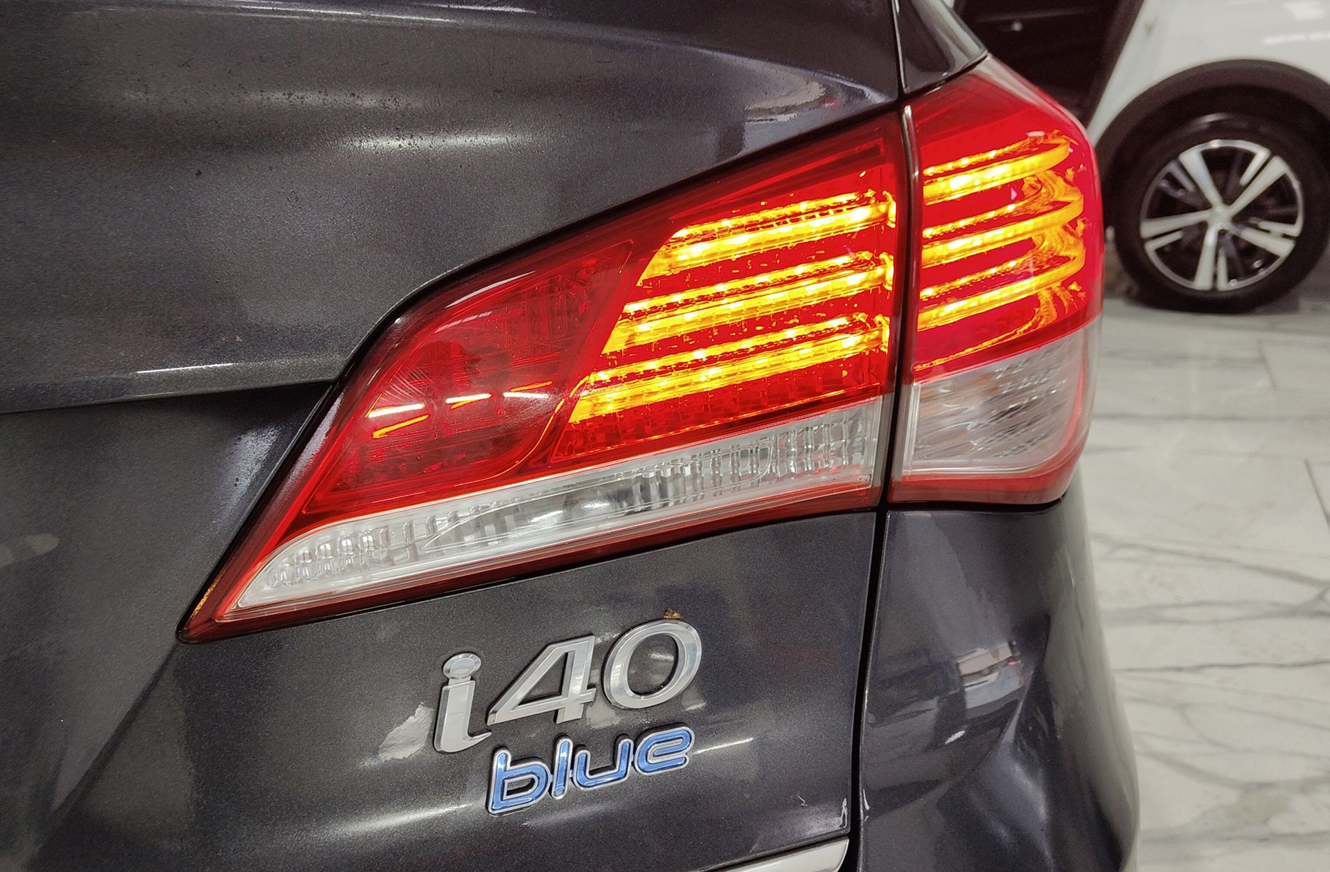 Hyundai i40 1.7 CRDi BlueDrive Tecno - foto 12