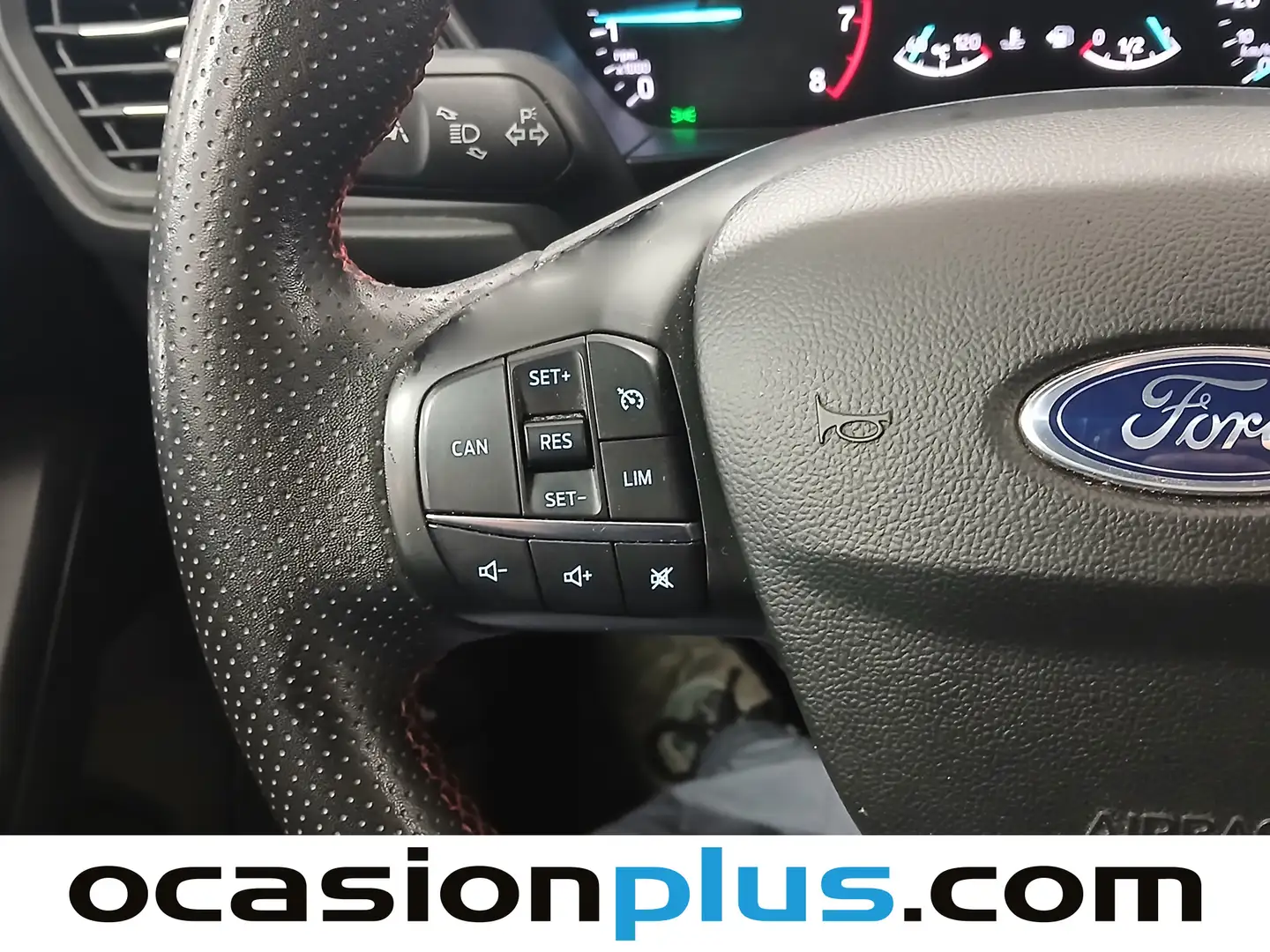 Foto Ford Focus Ford Focus 1.0 Ecoboost MHEV ST-Line (125 CV)