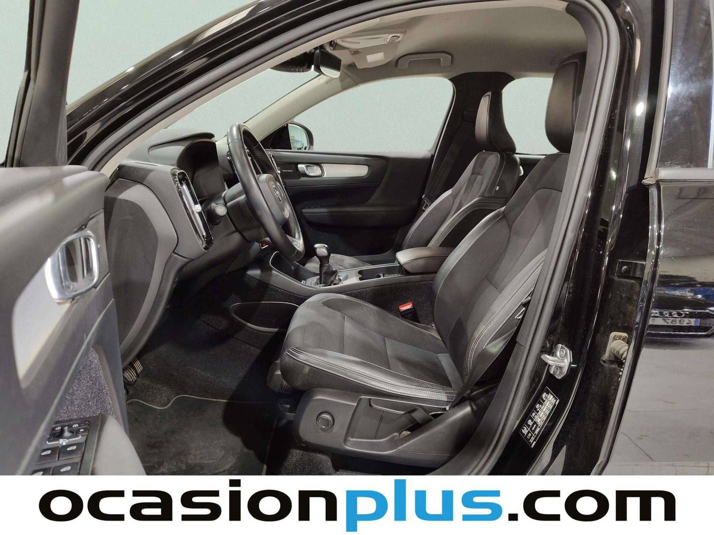 Foto asientos delanteros Volvo XC40 Volvo XC40 T3 Business Plus (163 CV)