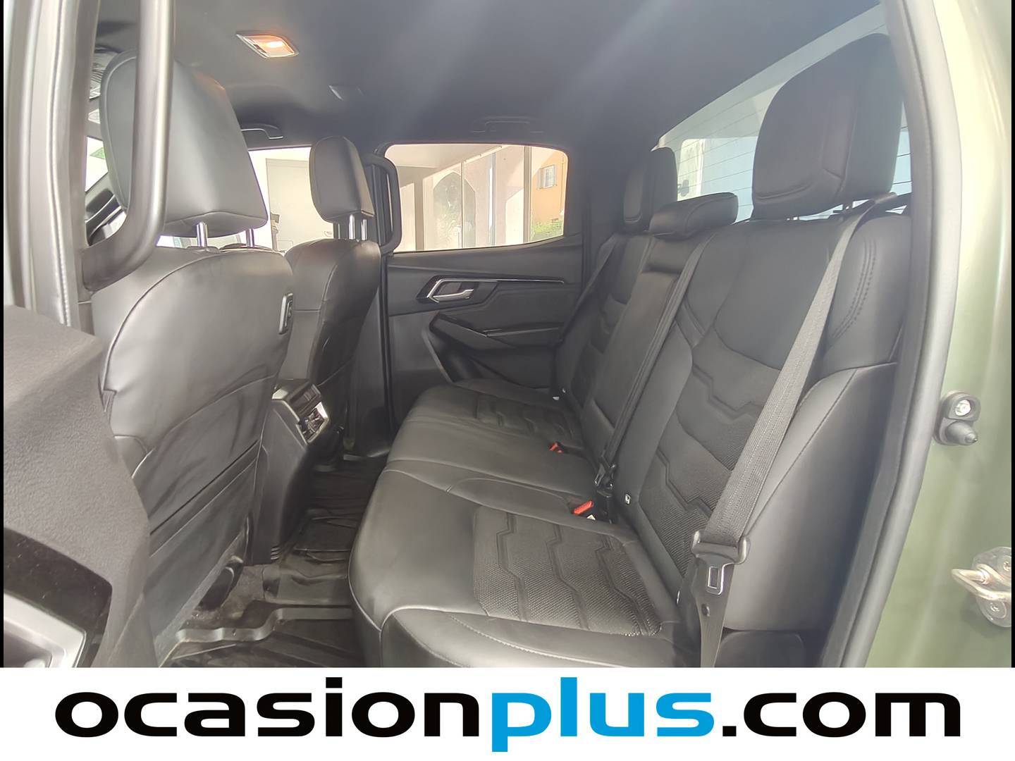 Foto asientos traseros Isuzu D-Max Isuzu D-Max 1.9 Crew N60 BB 4X4 A/T (163 CV)