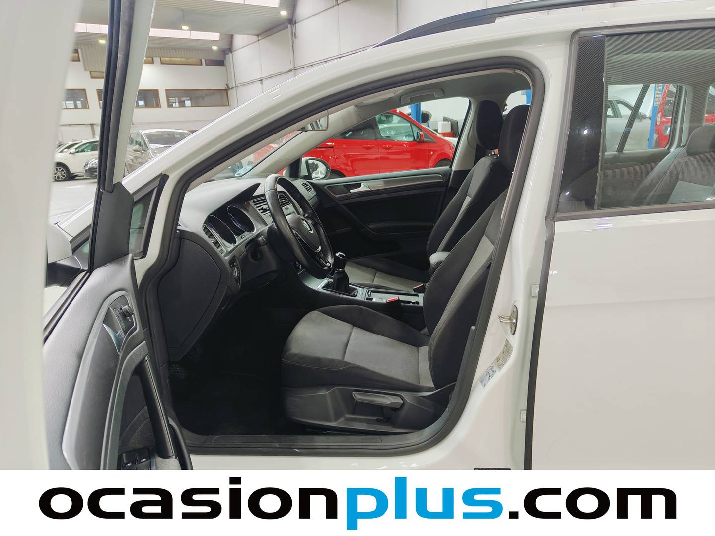 Foto asientos delanteros Volkswagen Golf Volkswagen Golf Variant Special Edition 1.2 TSI BMT (110 CV)