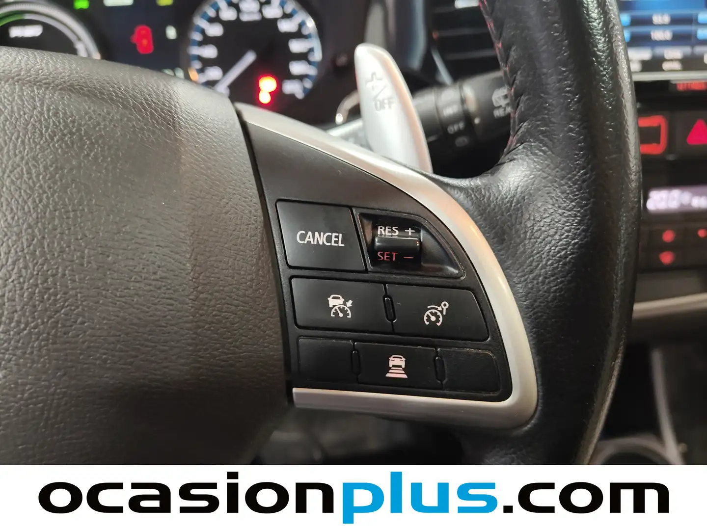 Foto Mitsubishi Outlander Mitsubishi Outlander 2.0 PHEV Kaiteki 4WD Auto (203 CV)