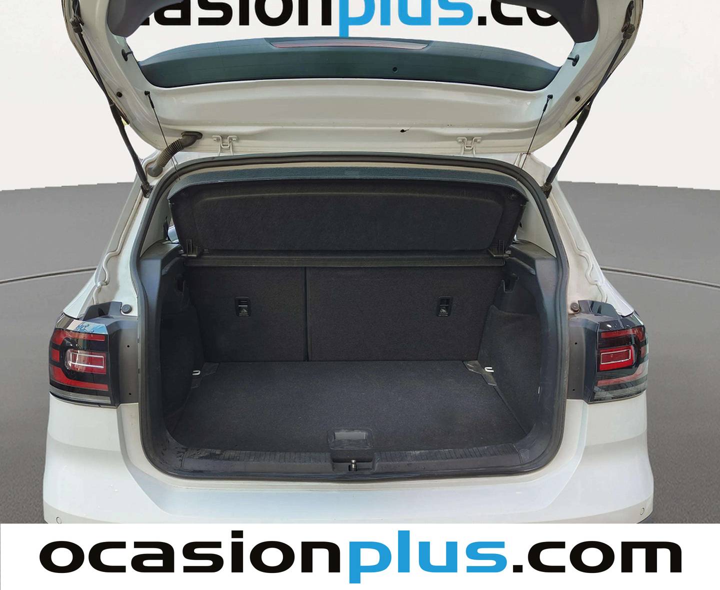 Fotos maletero Volkswagen T-Cross Volkswagen T-Cross Advance 1.0 TSI (110 CV) DSG