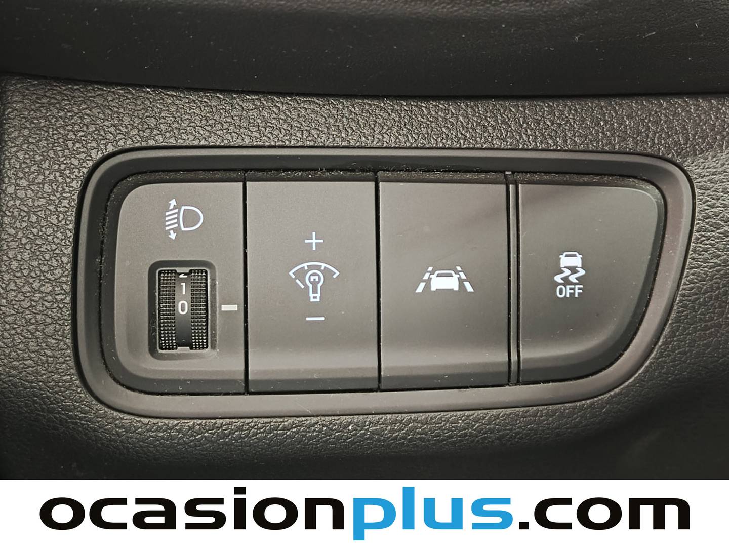 Hyundai Santa Fe Hyundai Santa Fe 2.0 CRDI Essence 4x2 DK (150 CV) 7 Plazas de ocasión
