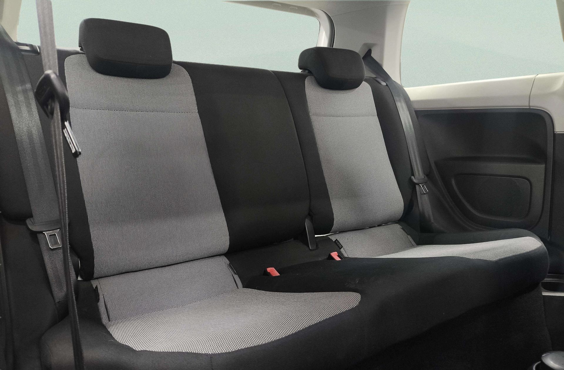 Škoda Citigo 1.0 MPI Ambition - foto 13