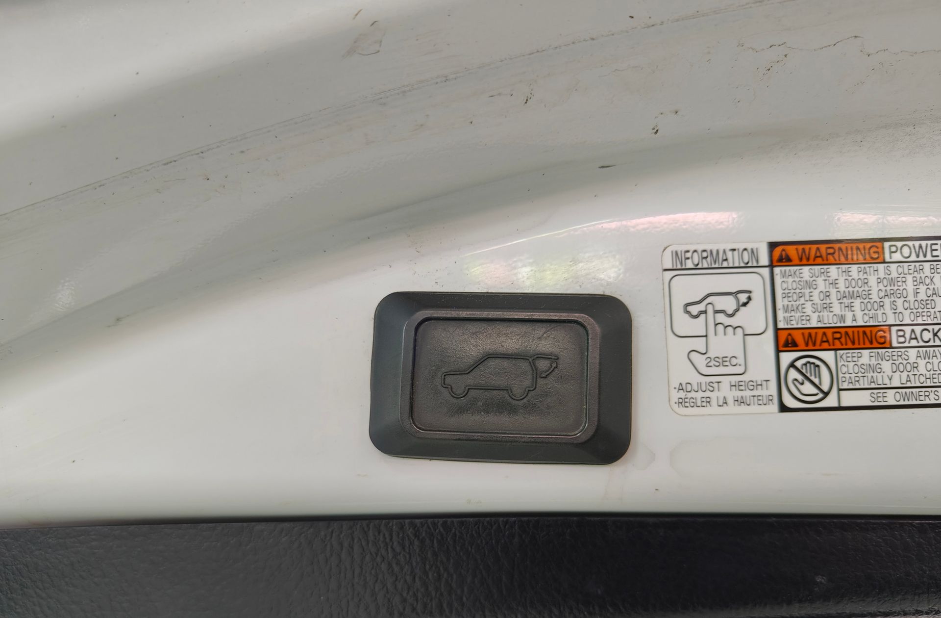 Toyota RAV4 2.5l hybrid Advance 4WD - foto 15