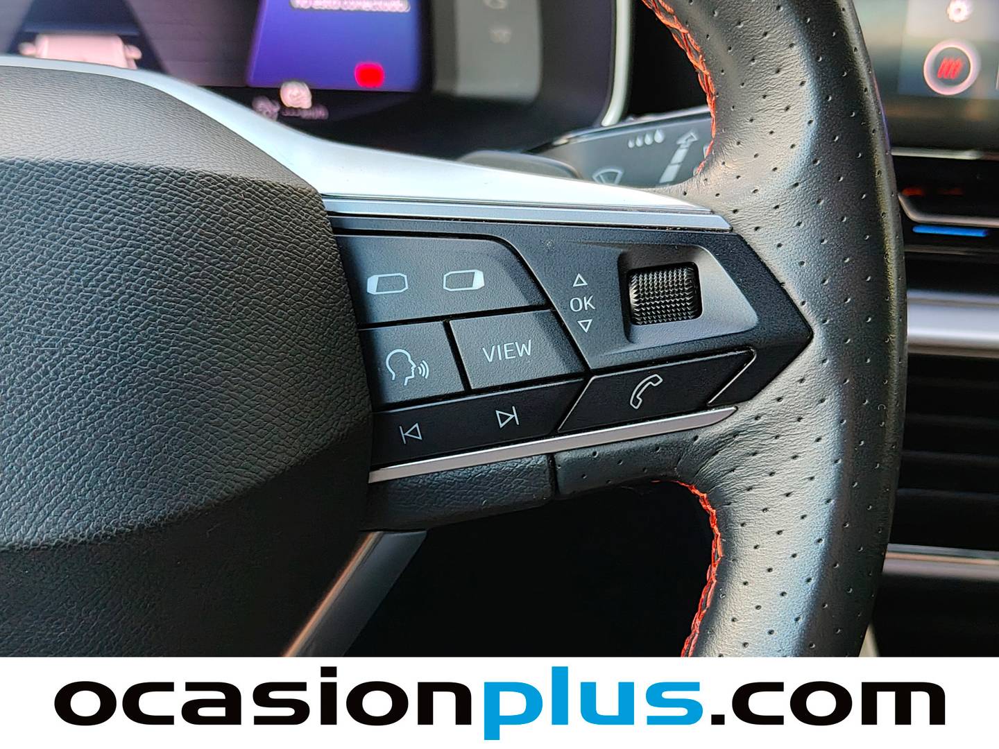 Seat León Seat León 1.0 eTSI S&S FR 25 Aniversario DSG (110 CV) de segunda mano