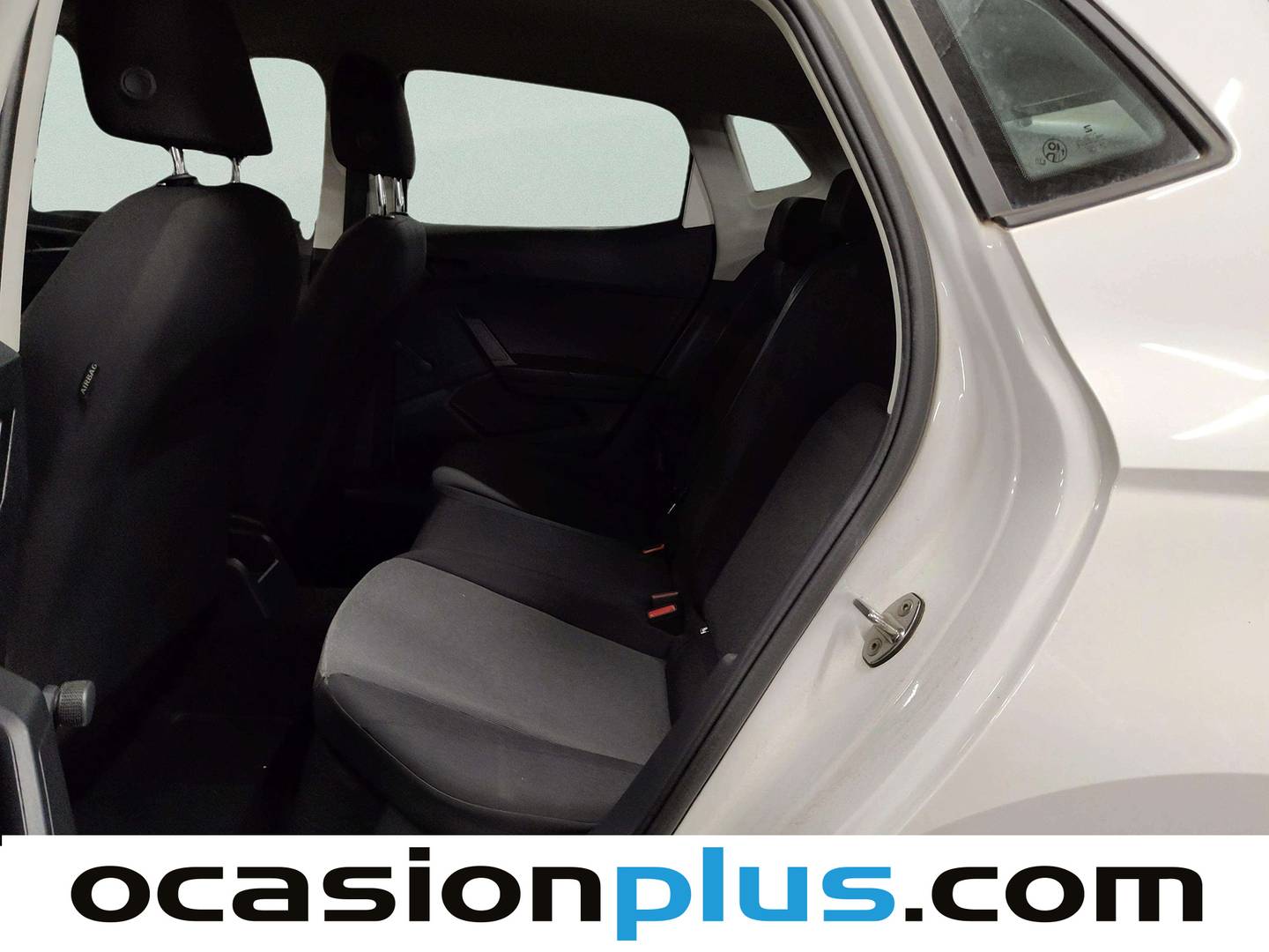 Foto asientos traseros Seat Ibiza Seat Ibiza 1.0 MPI S&S Reference Plus (80 CV)