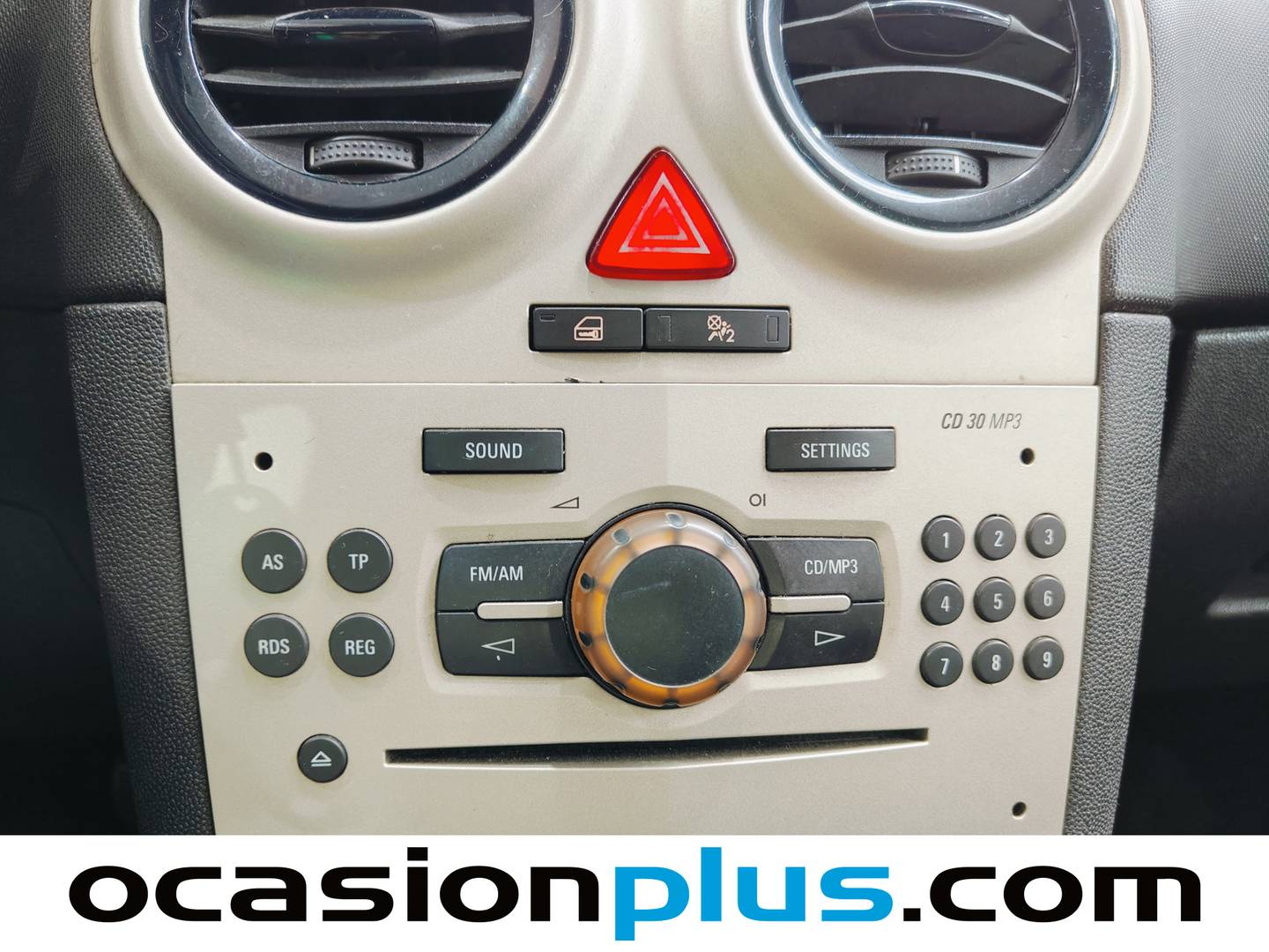Equipamiento del Opel Corsa Opel Corsa 1.3 CDTi Essentia (75 CV)