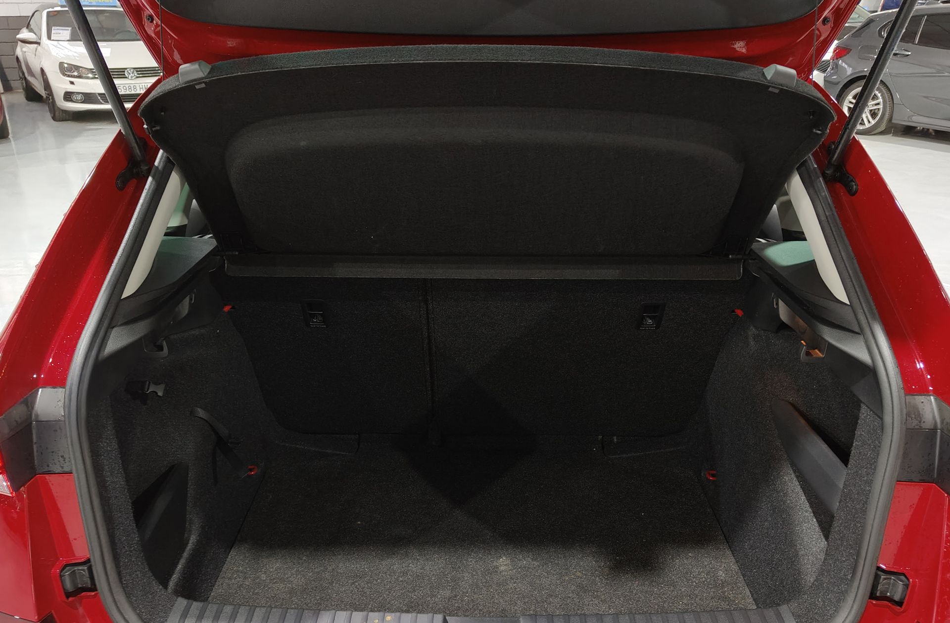 Škoda Kamiq 1.5 TSI Style - foto 17