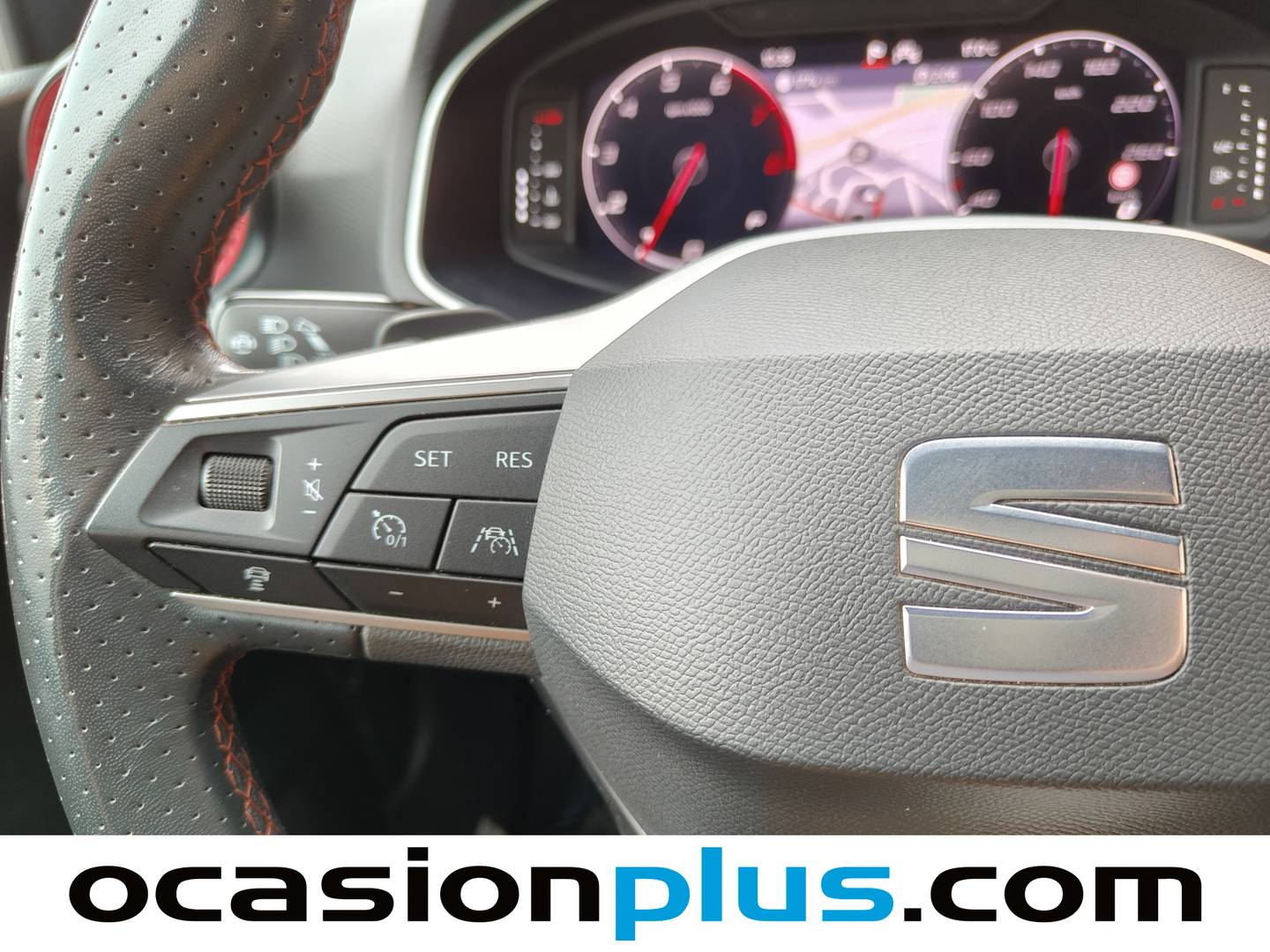 Foto Seat Arona SEAT Arona 1.5 TSI S&S FR XL DSG (150 CV)