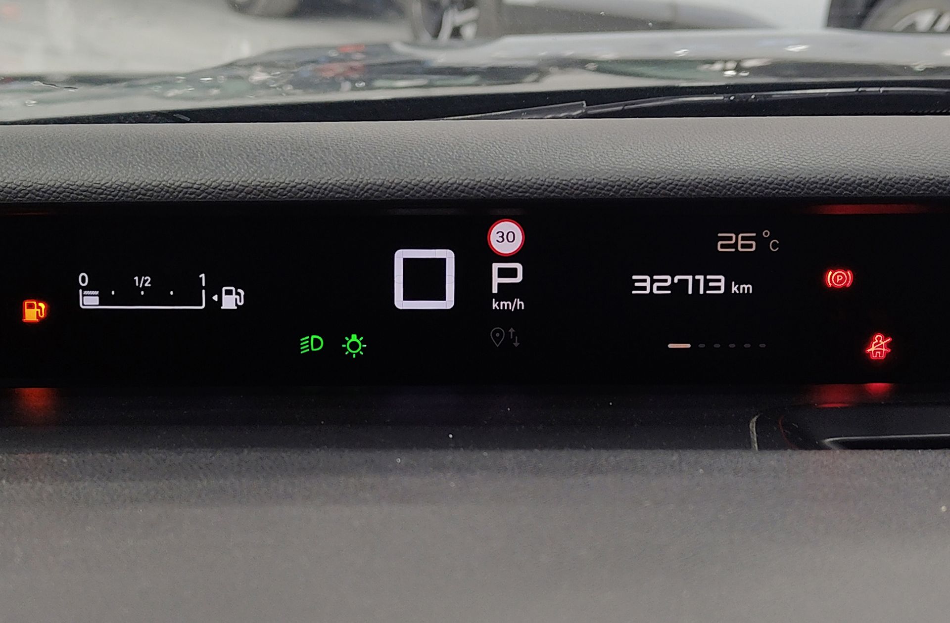 Citroën C3 Aircross Hybrid 145 Plus e-DCS6 - foto 22