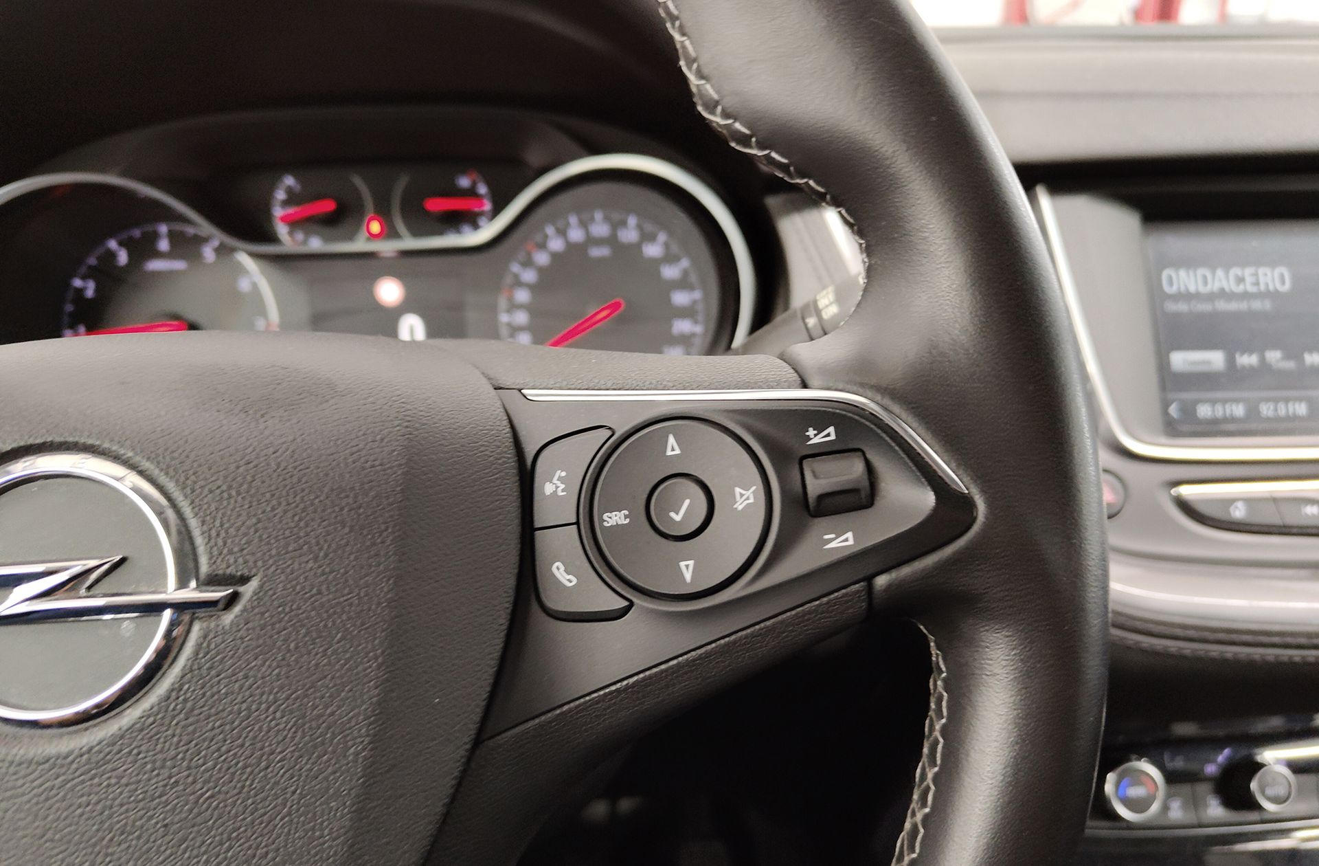 Opel Grandland 1.2 Turbo ecoTEC Excellence - foto 27