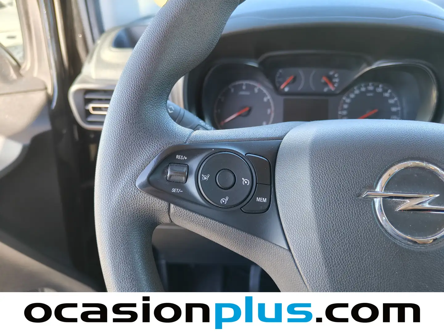 Foto Opel Combo Life Opel Combo Life 1.5 TD S&S Edition L  (102 CV)