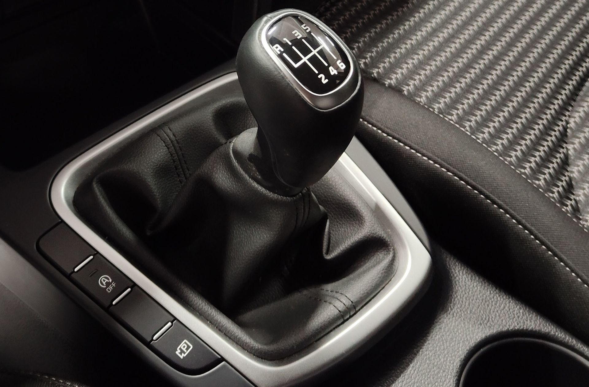 Kia XCeed 1.0 T-GDi Drive - foto 5