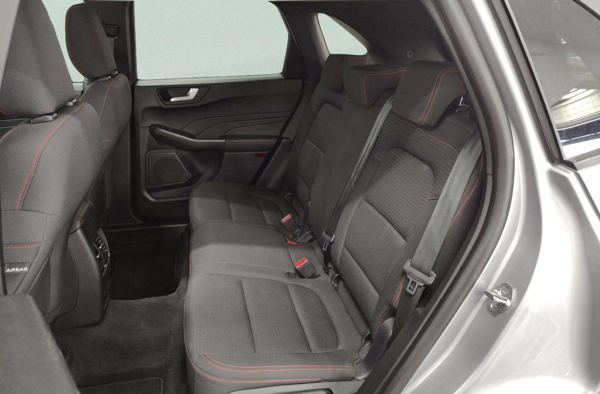 Ford Kuga 1.5 EcoBlue ST-Line - foto 14