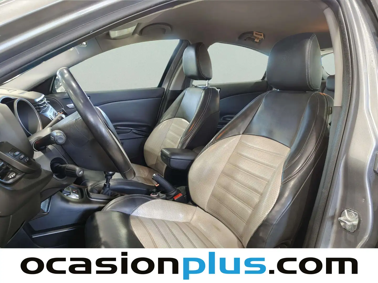 Foto Alfa Romeo Giulietta Alfa Romeo Giulietta 1.6 JTDm Collezione (120 CV)