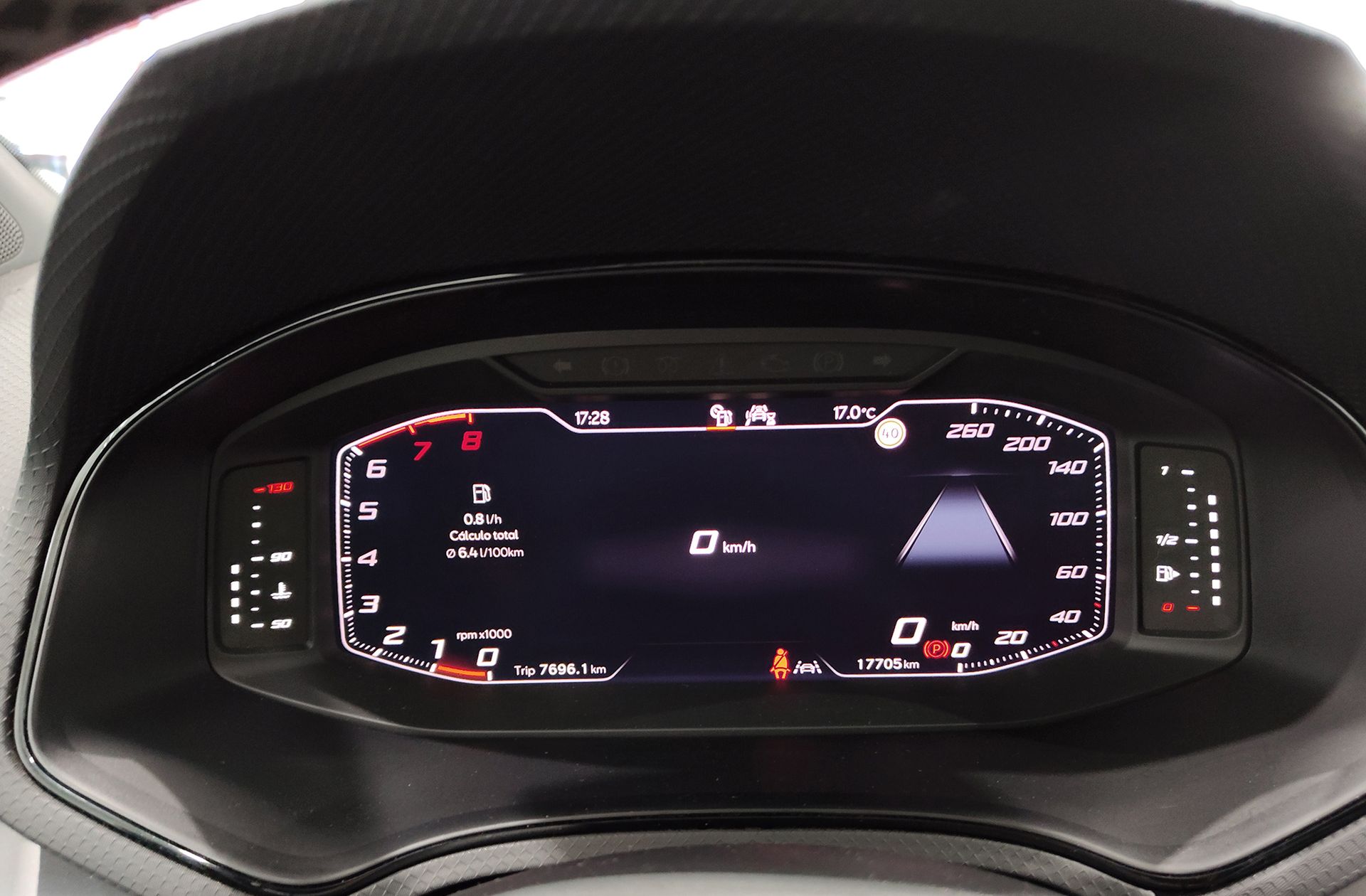 SEAT Arona 1.0 TSI FR - foto 25