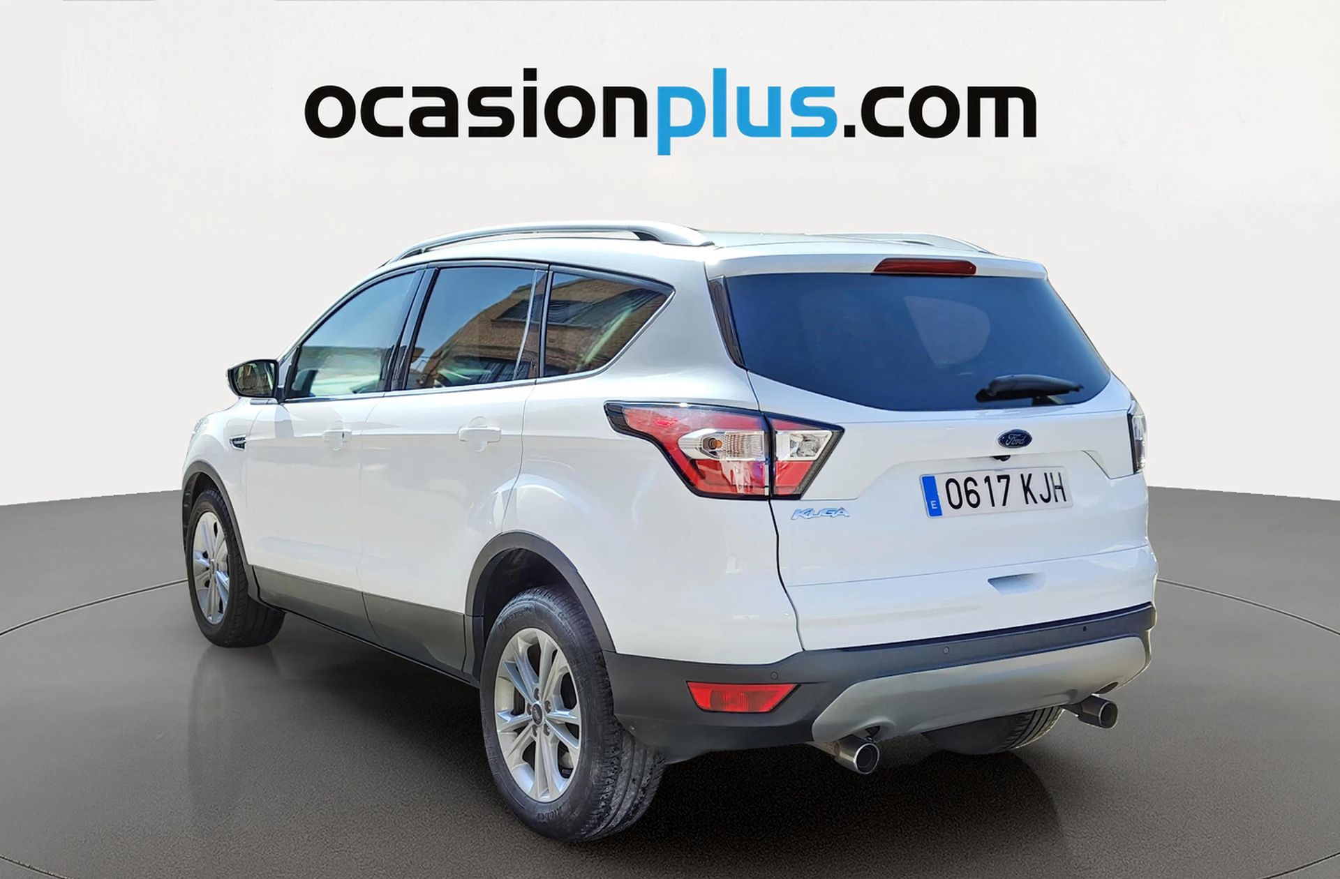 Ford Kuga 1.5 TDCi Titanium 4x2 - foto 3