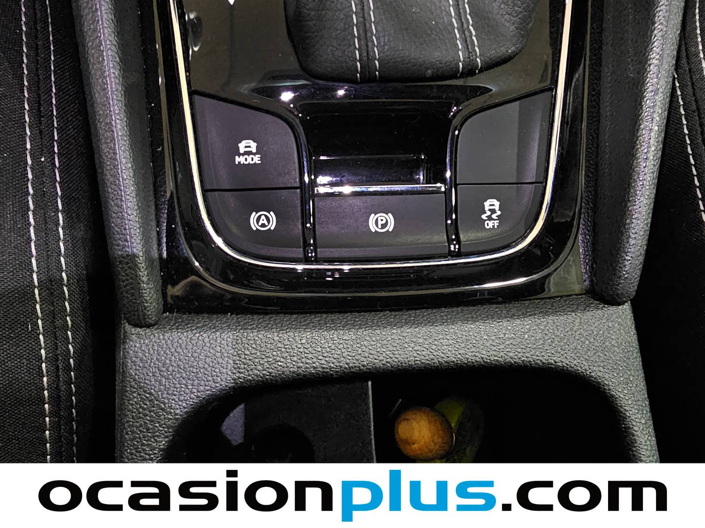 Skoda Karoq Skoda Karoq 1.5 TSI ACT Sportline DSG (150 CV) seminuevo
