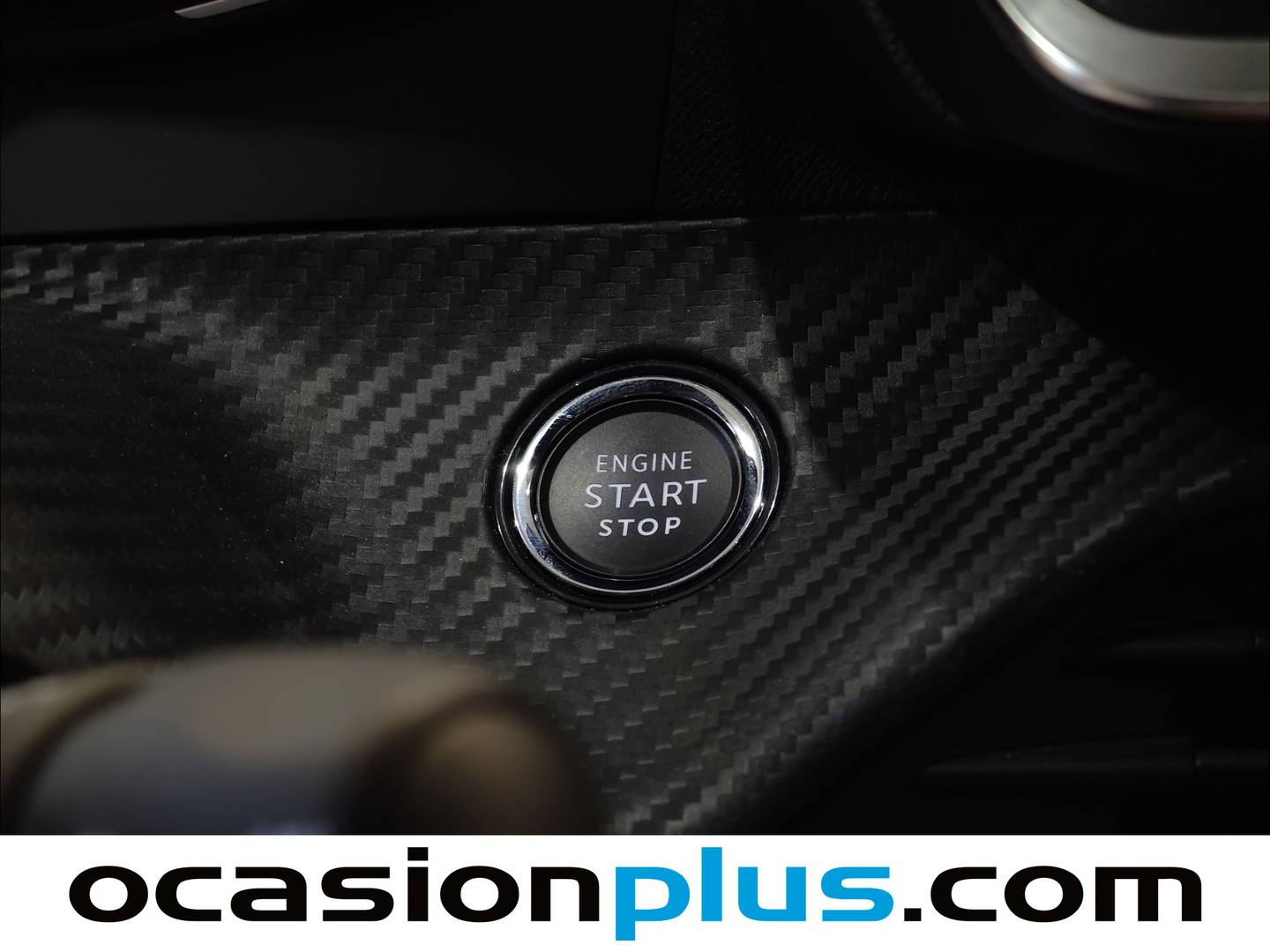 Paquetes del Peugeot 2008 Peugeot 2008 Allure Hybrid eDCS6  (136 CV)