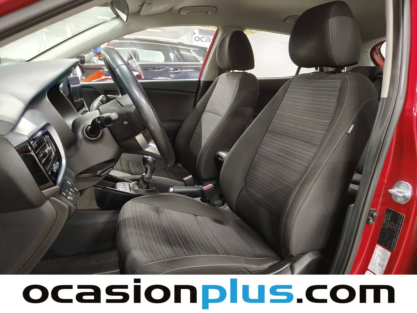 Foto asientos delanteros KIA Stonic KIA Stonic 1.0 T-GDi MHEV Drive iMT (100 CV)