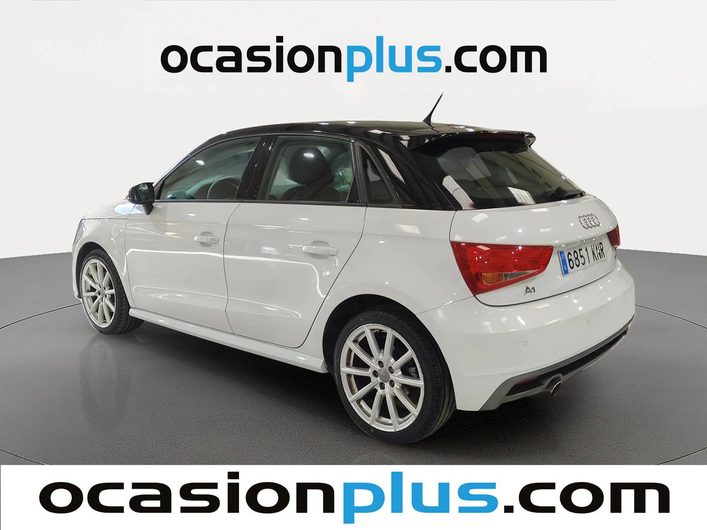 Foto trasera Audi A1 Audi A1 Sportback Adrenalin 1.6 TDI (116 CV) izquierda