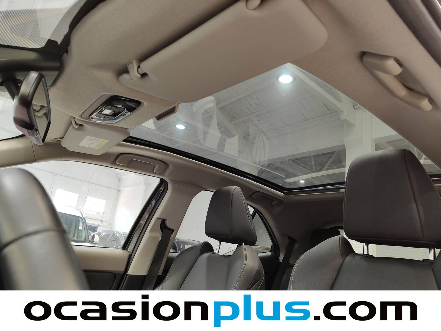 Extras y acabados del Toyota Yaris Cross Toyota Yaris Cross 120H Style (116 CV)