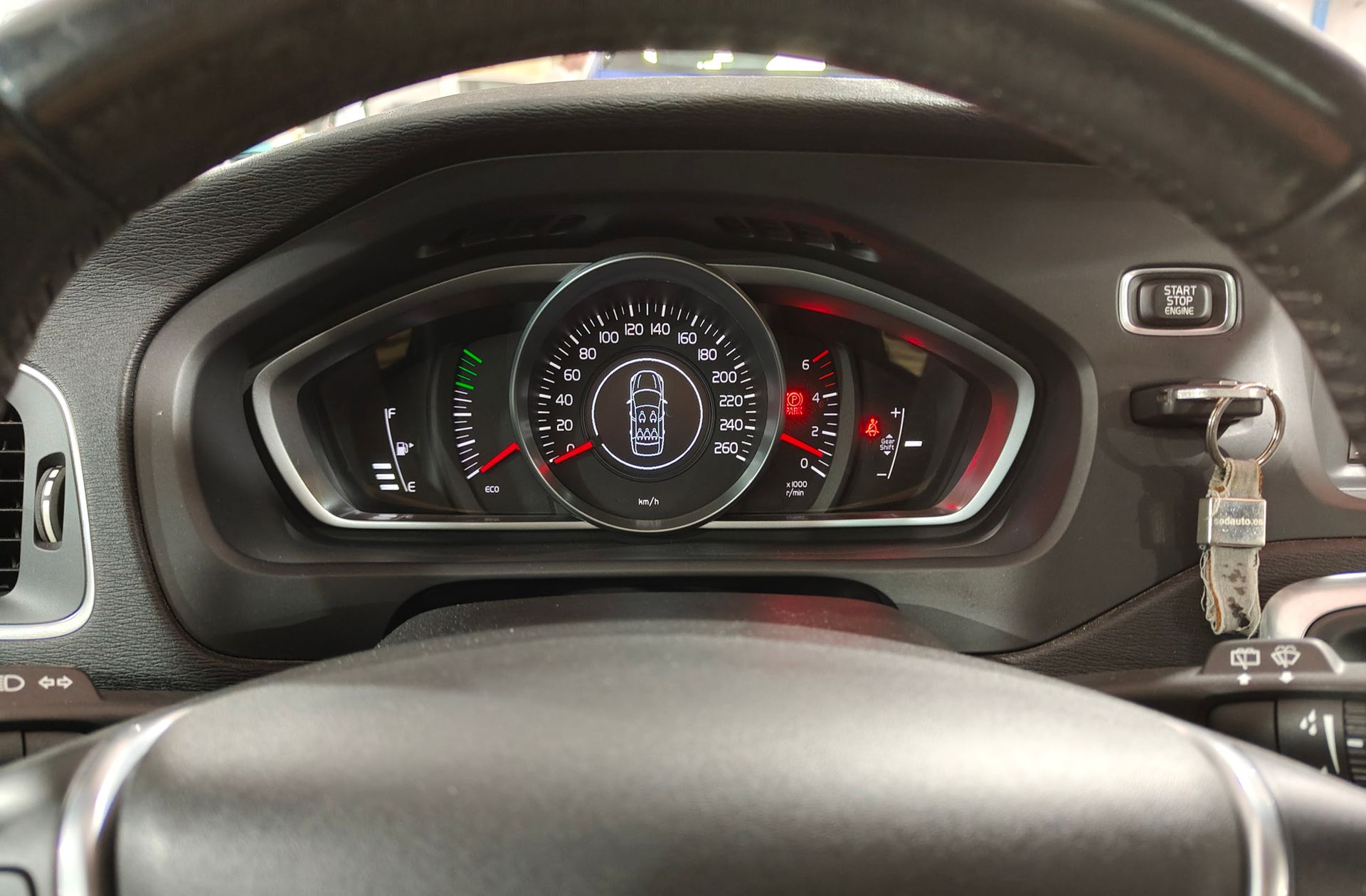 Volvo V40 D2 Kinetic - foto 19