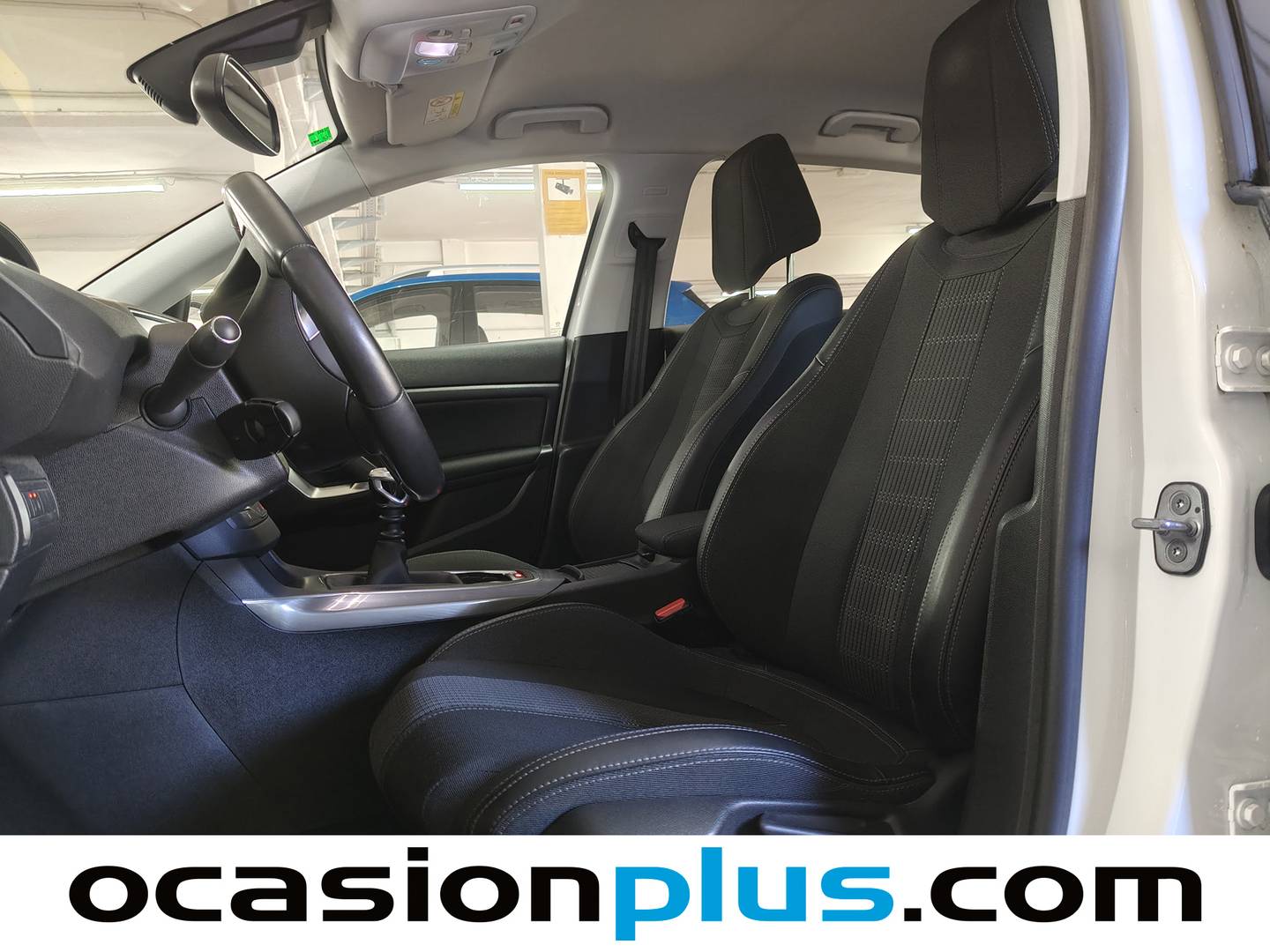 Foto asientos delanteros Peugeot 308 Peugeot 308 PureTech 110 S&S Allure (110 CV)