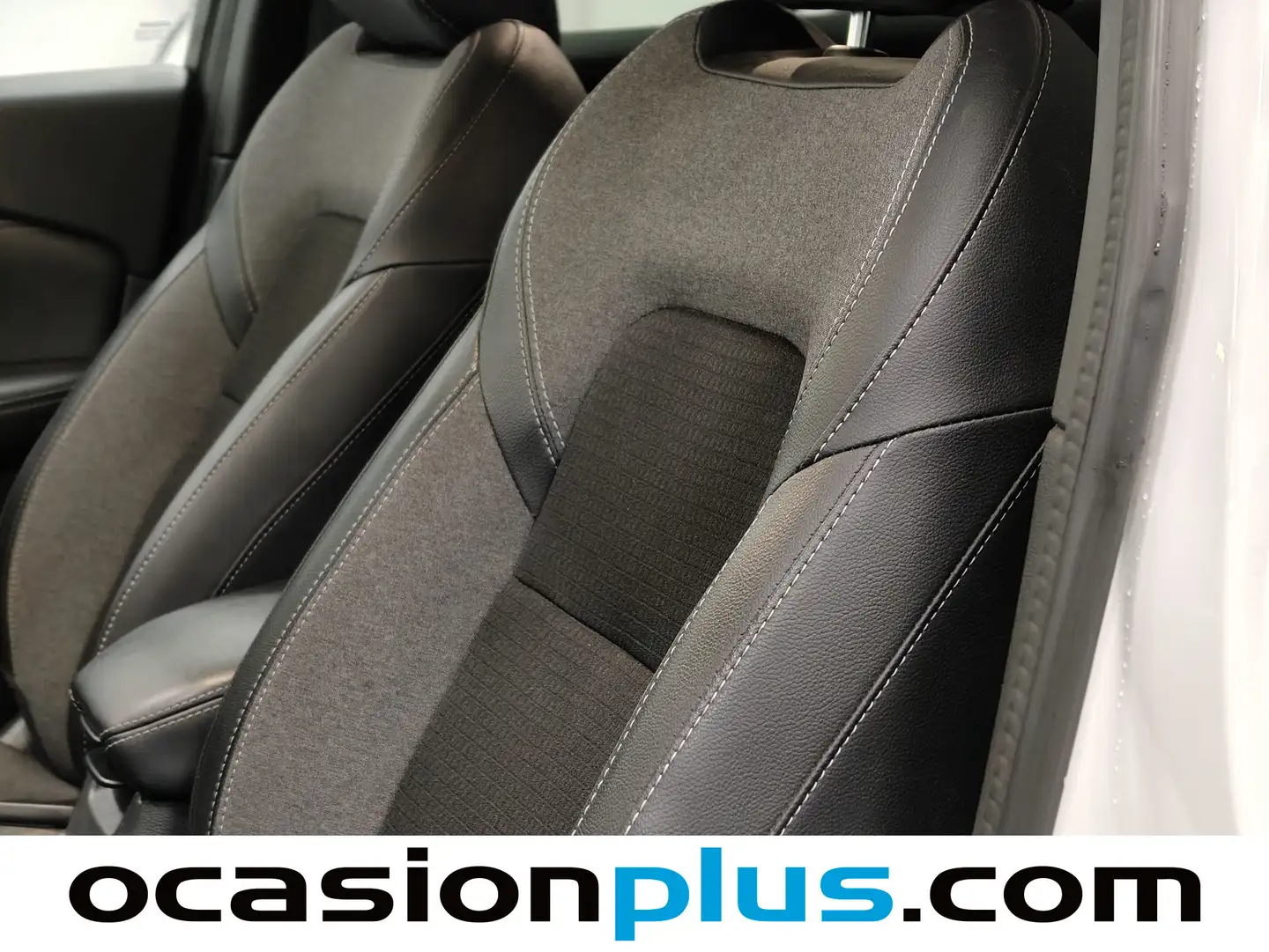 Foto Nissan QASHQAI Nissan Qashqai DIG-T 140 N-Connecta (140 CV)