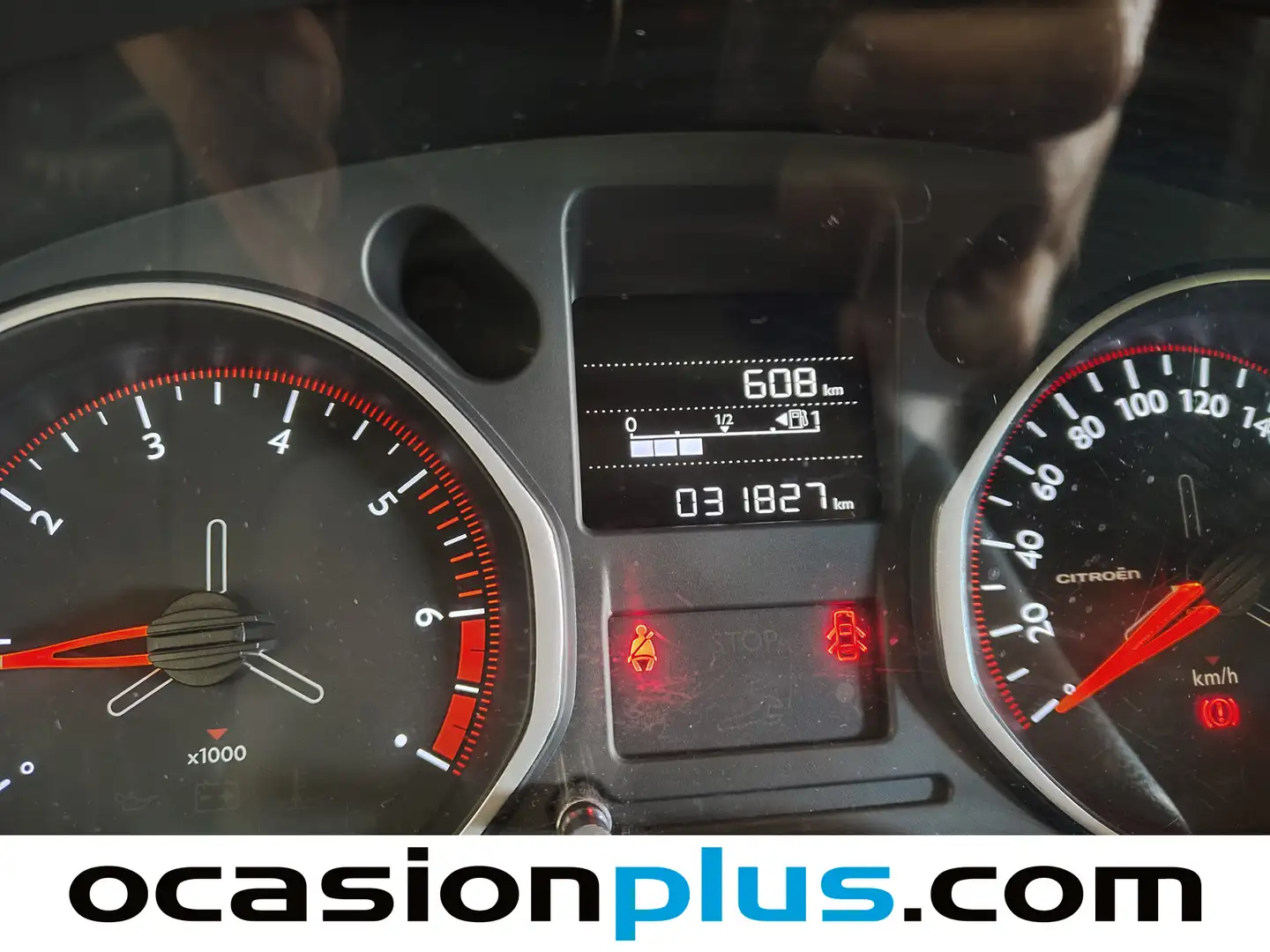 Foto Citroën C-Elysée Citroen C-Elysee BlueHDi 100 Shine (102 CV)