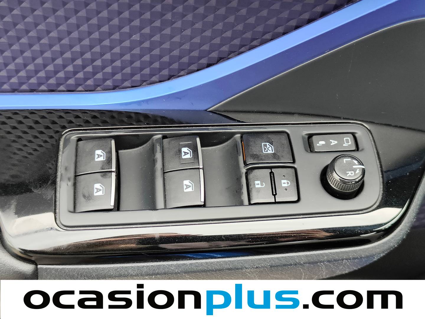 Toyota C-HR Toyota C-HR 1.8 125H Dynamic Plus (122 CV) híbrido