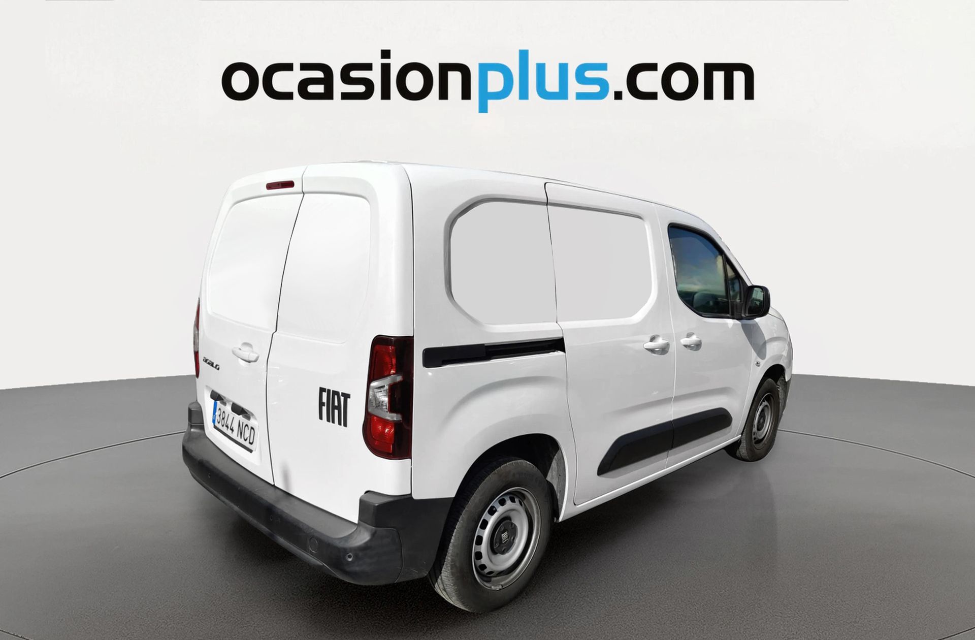 Fiat Doblò Furgon 1.5 BlueHDi L1 650kg - foto 4