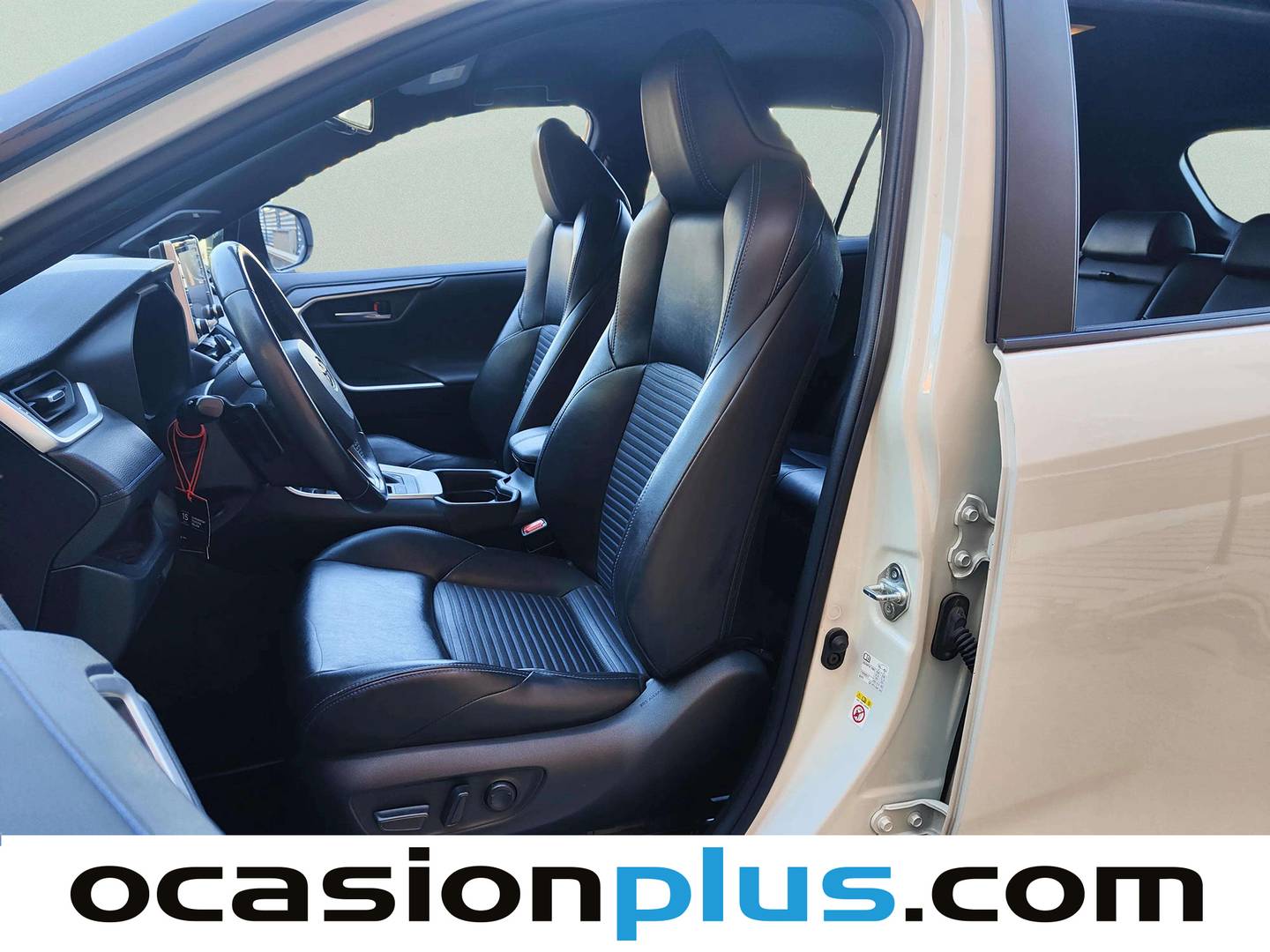 Foto asientos delanteros Toyota Rav4 Toyota Rav4 2.5l hybrid Feel! (218 CV)