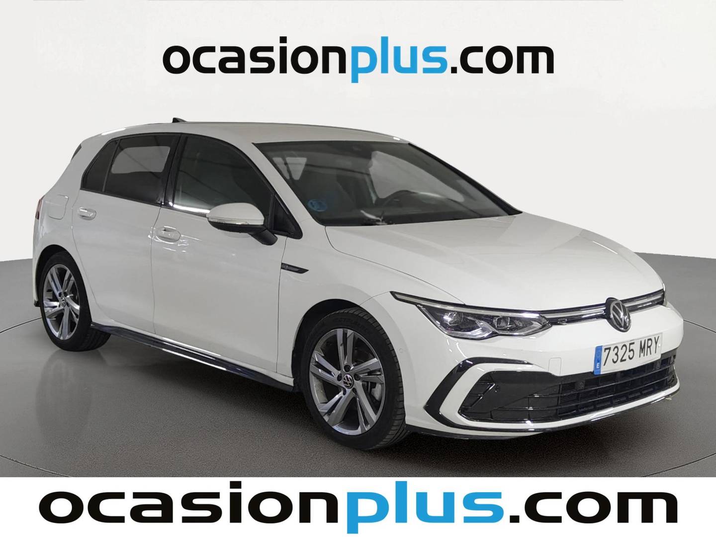 Foto delantera Volkswagen Golf Volkswagen Golf R-Line 1.5 eTSI (150 CV) DSG derecha