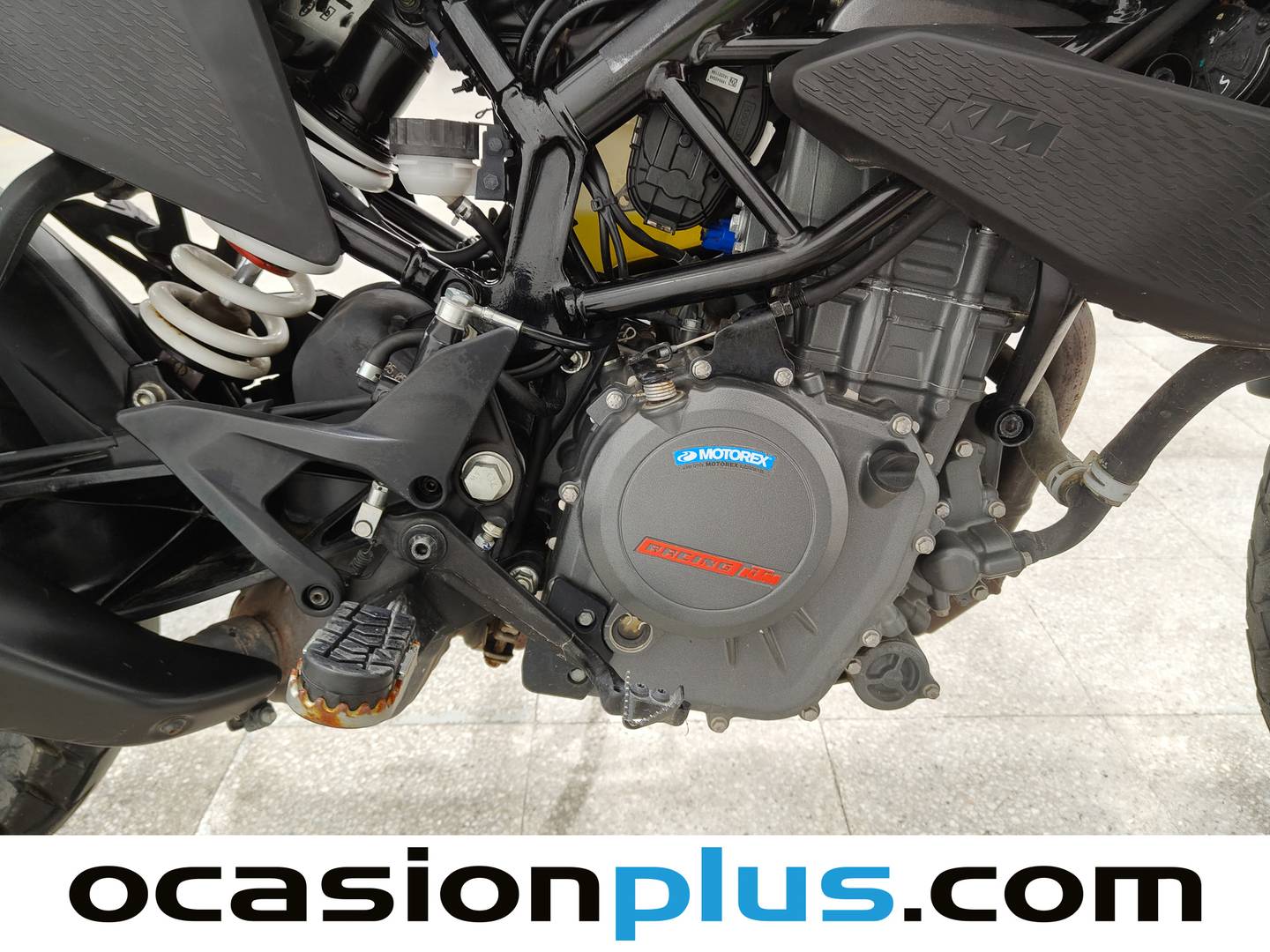 KTM Adventure 390 ABS KTM Adventure 390 ABS 390 ABS (44 CV) manual