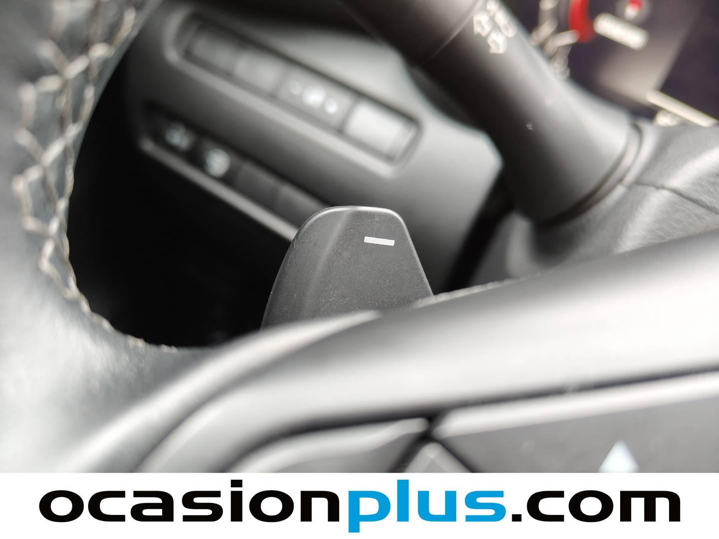 Foto Nissan JUKE Nissan Juke DIG-T N-Connecta 4x2 DCT (114 CV)