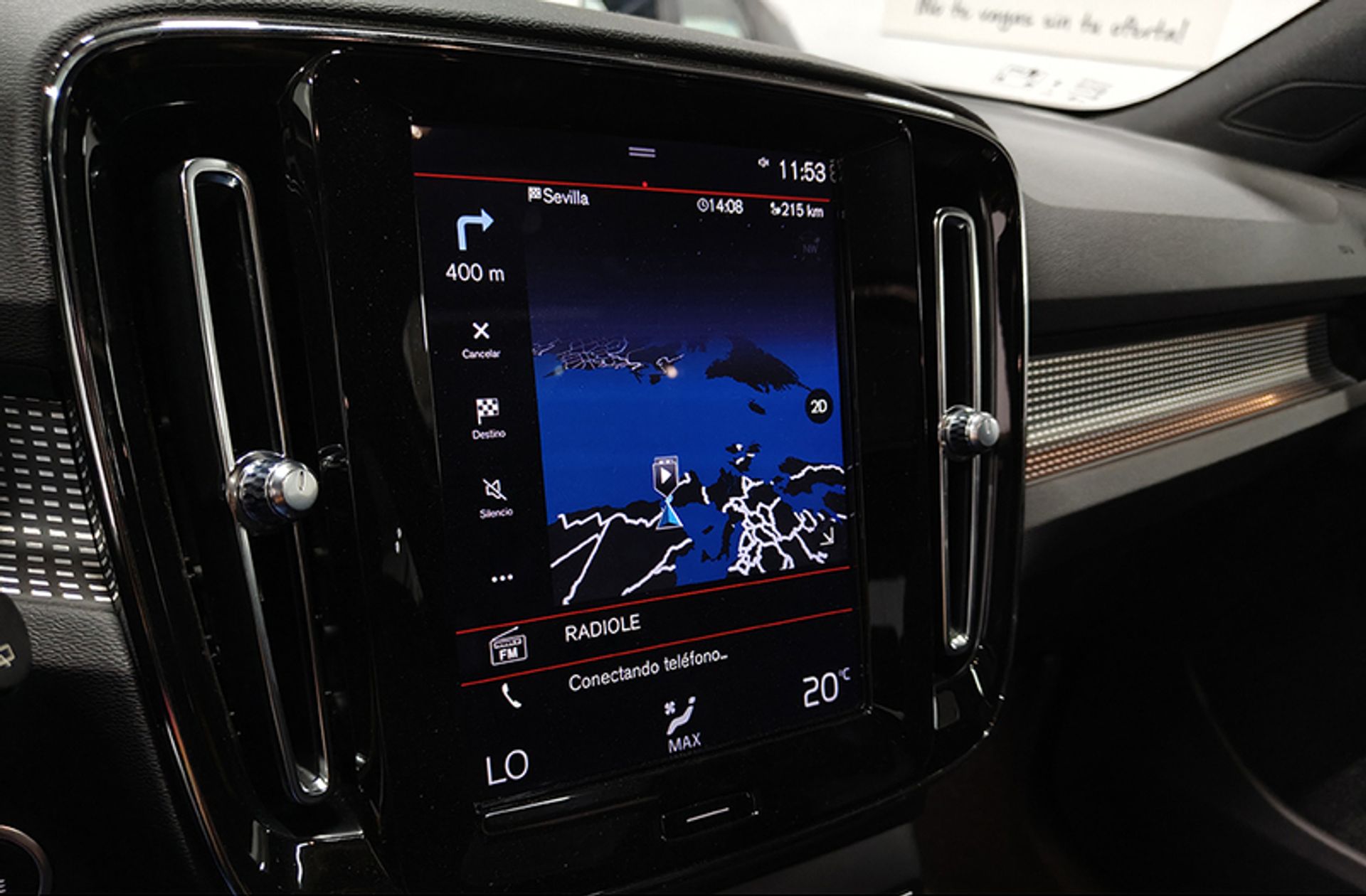 Volvo XC40 D3 R-Design - foto 9