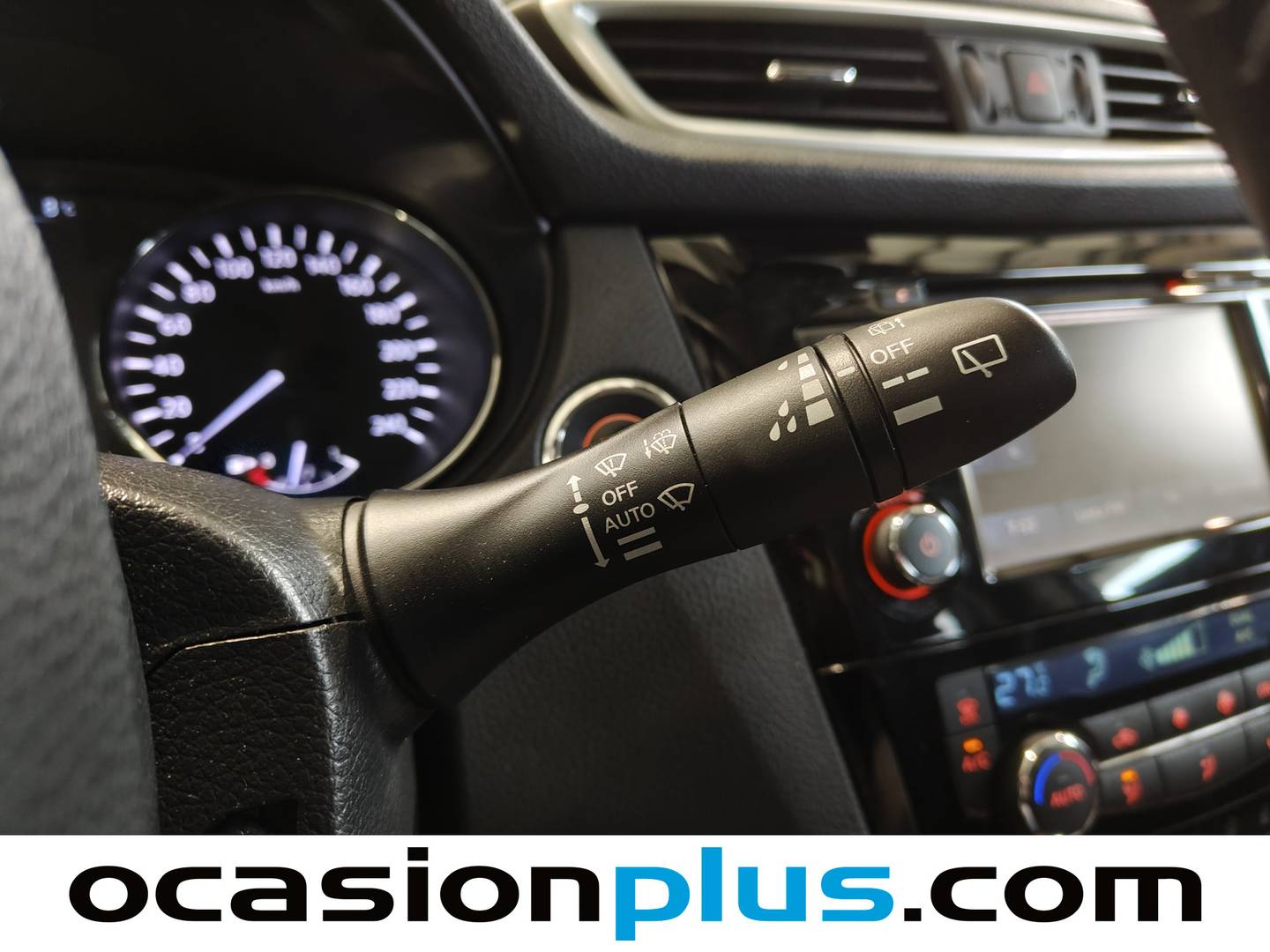 Foto Nissan QASHQAI Nissan Qashqai DIG-T 115 N-Connecta 4x2 XTronic (115 CV)